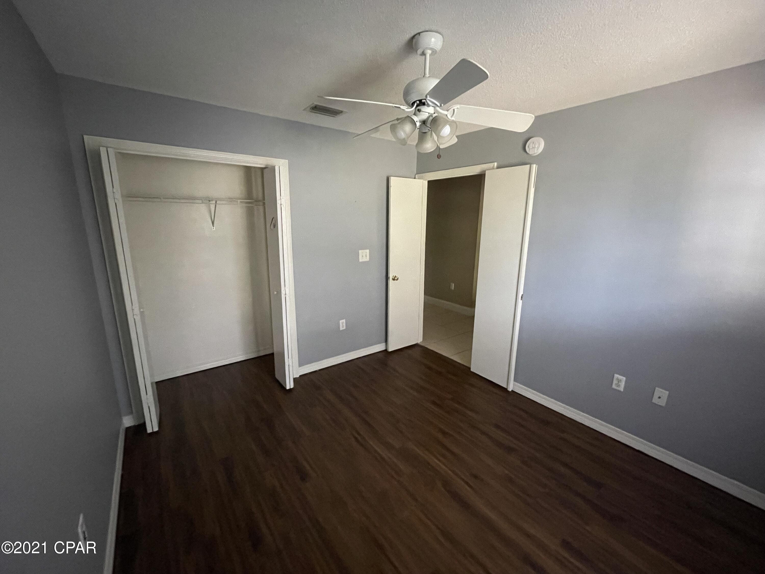 [No Recorded Subdiv] - Residential Lease