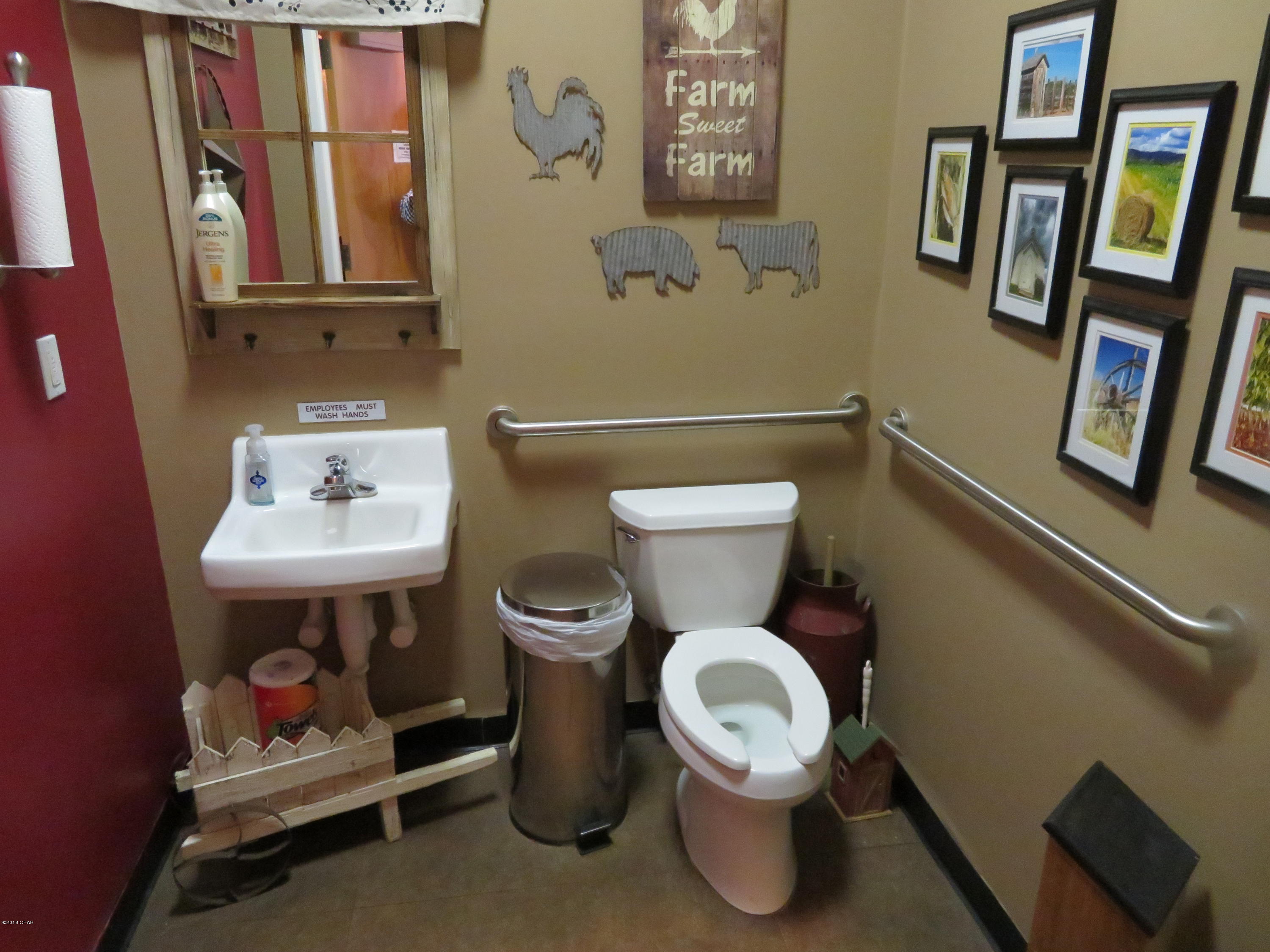 St Andrews Bay Dev Cmp - Commercial Lease