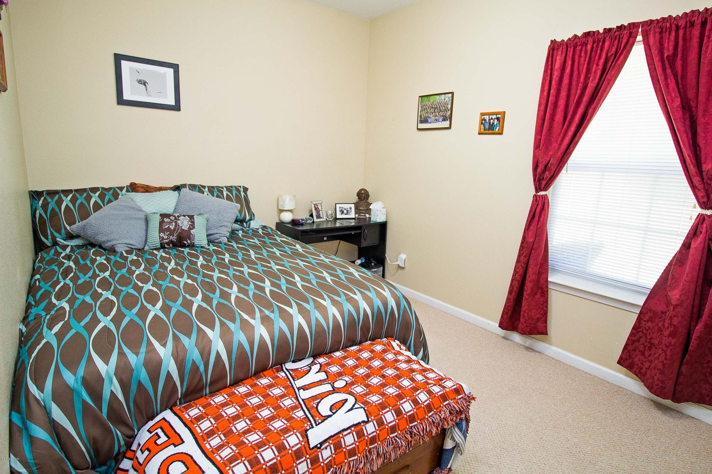 Oak Gardens - Residential