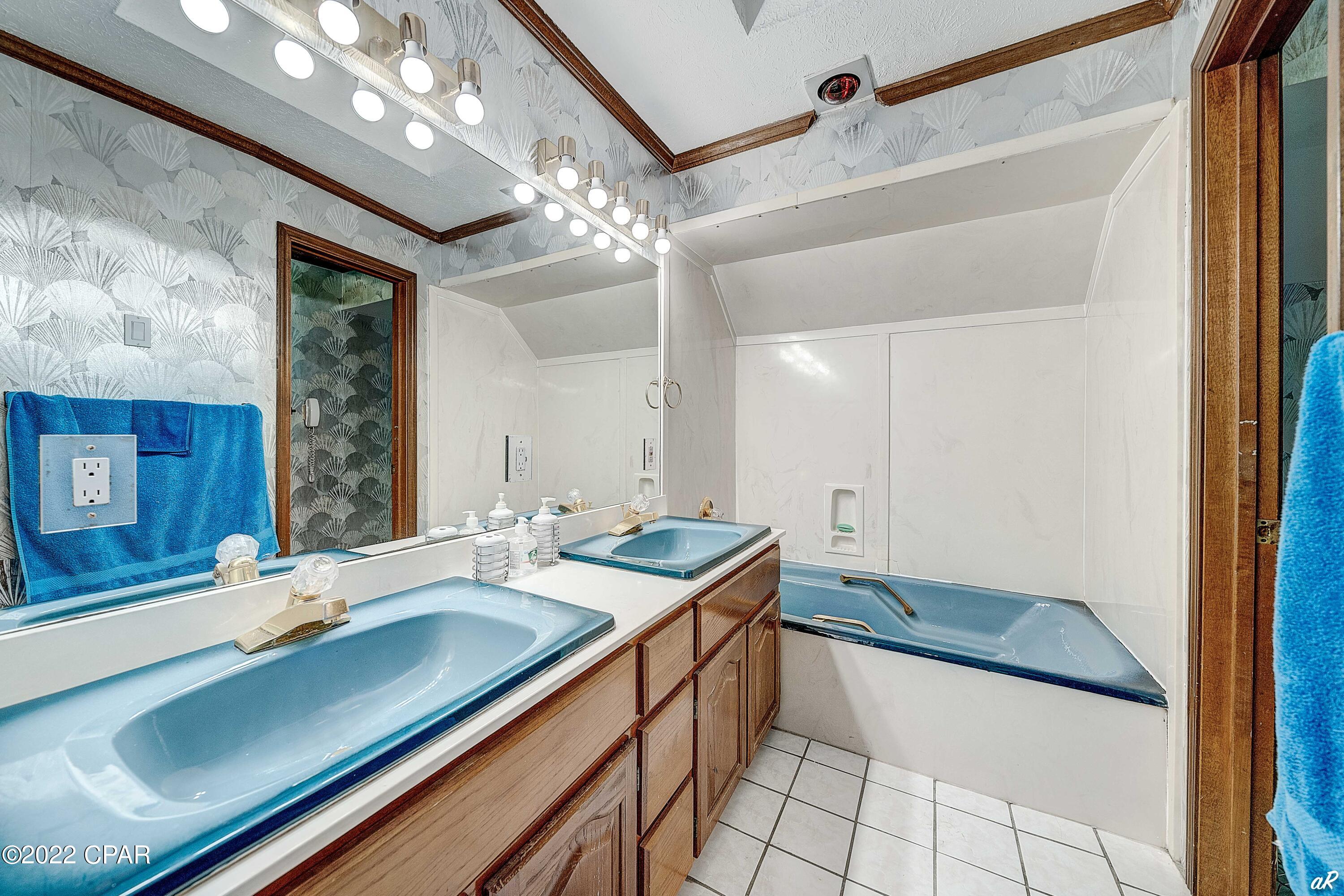 Silver Sands Unit 1 - Residential