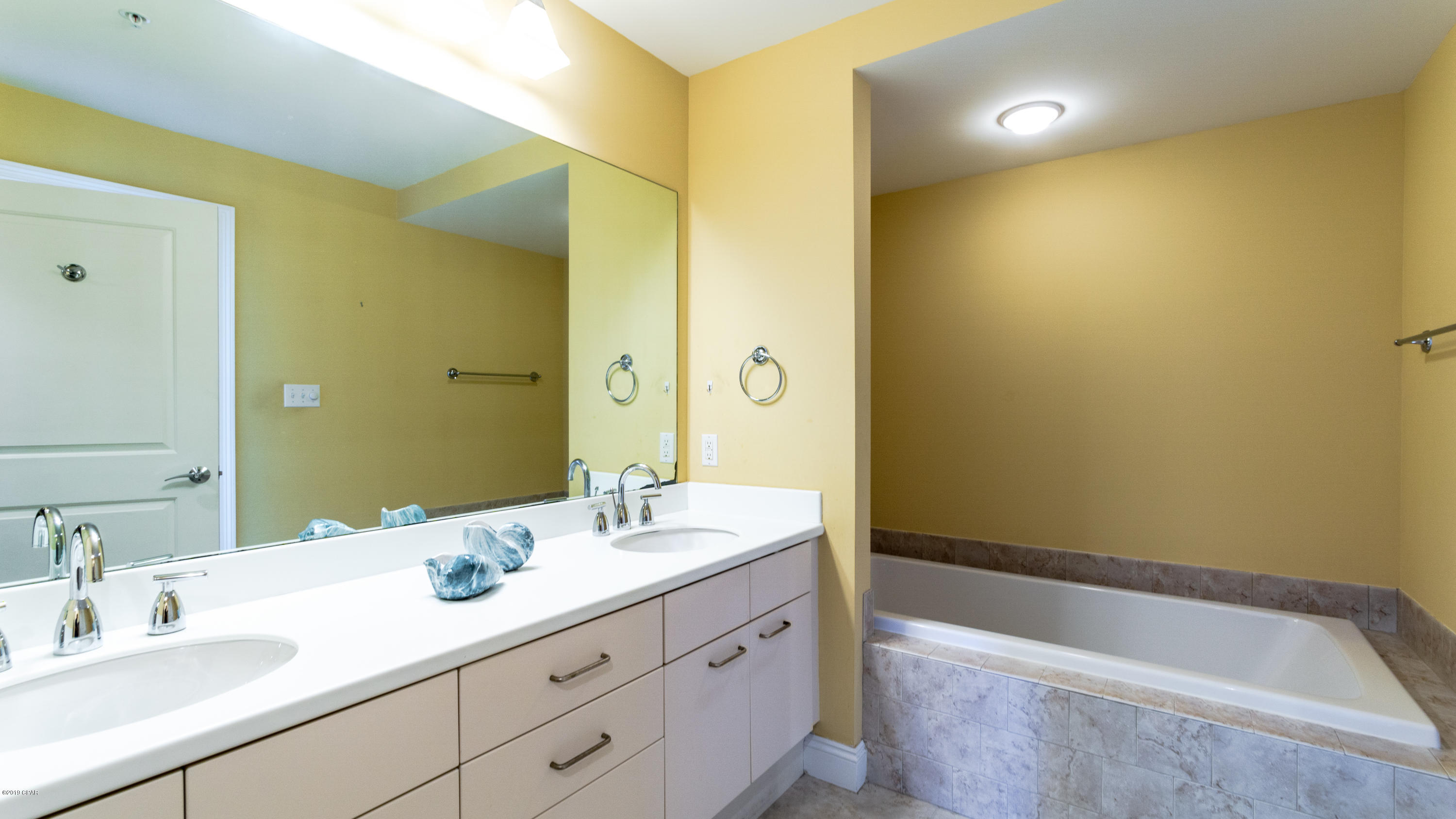 Marina Landing - Residential