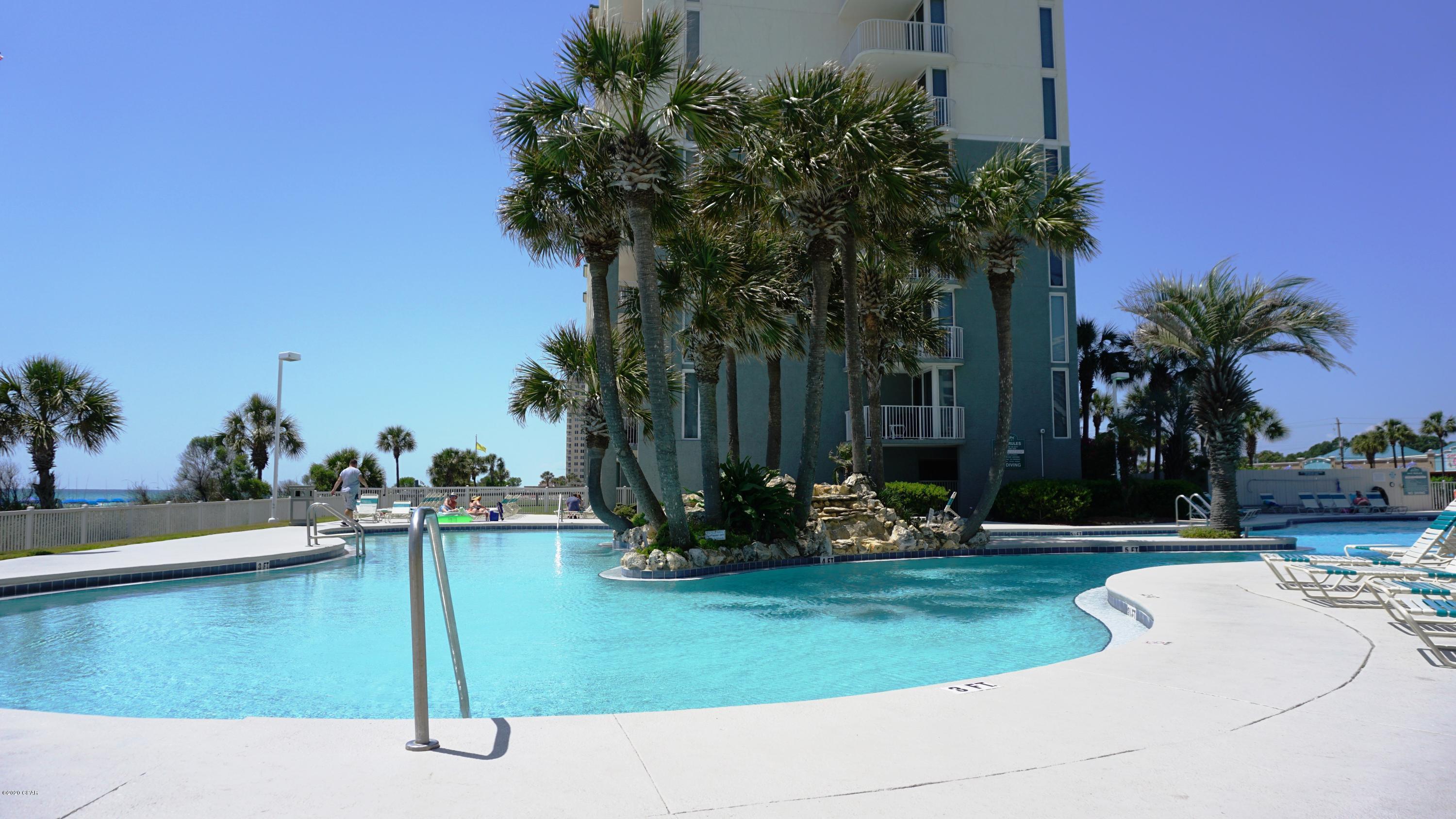 Long Beach Towers IV - Residential