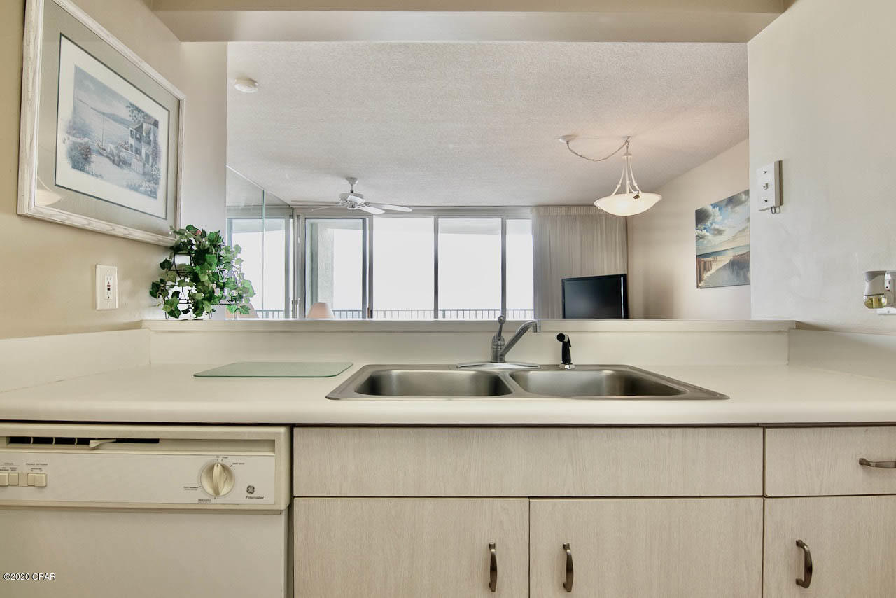 Long Beach Towers IV - Residential