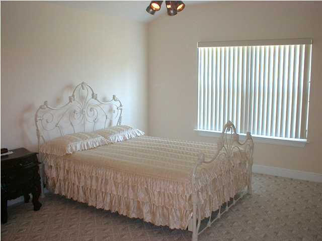 Woodmere - Residential