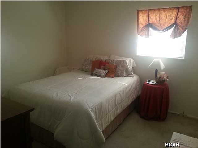 Hentz 1st Add Unit B - Residential