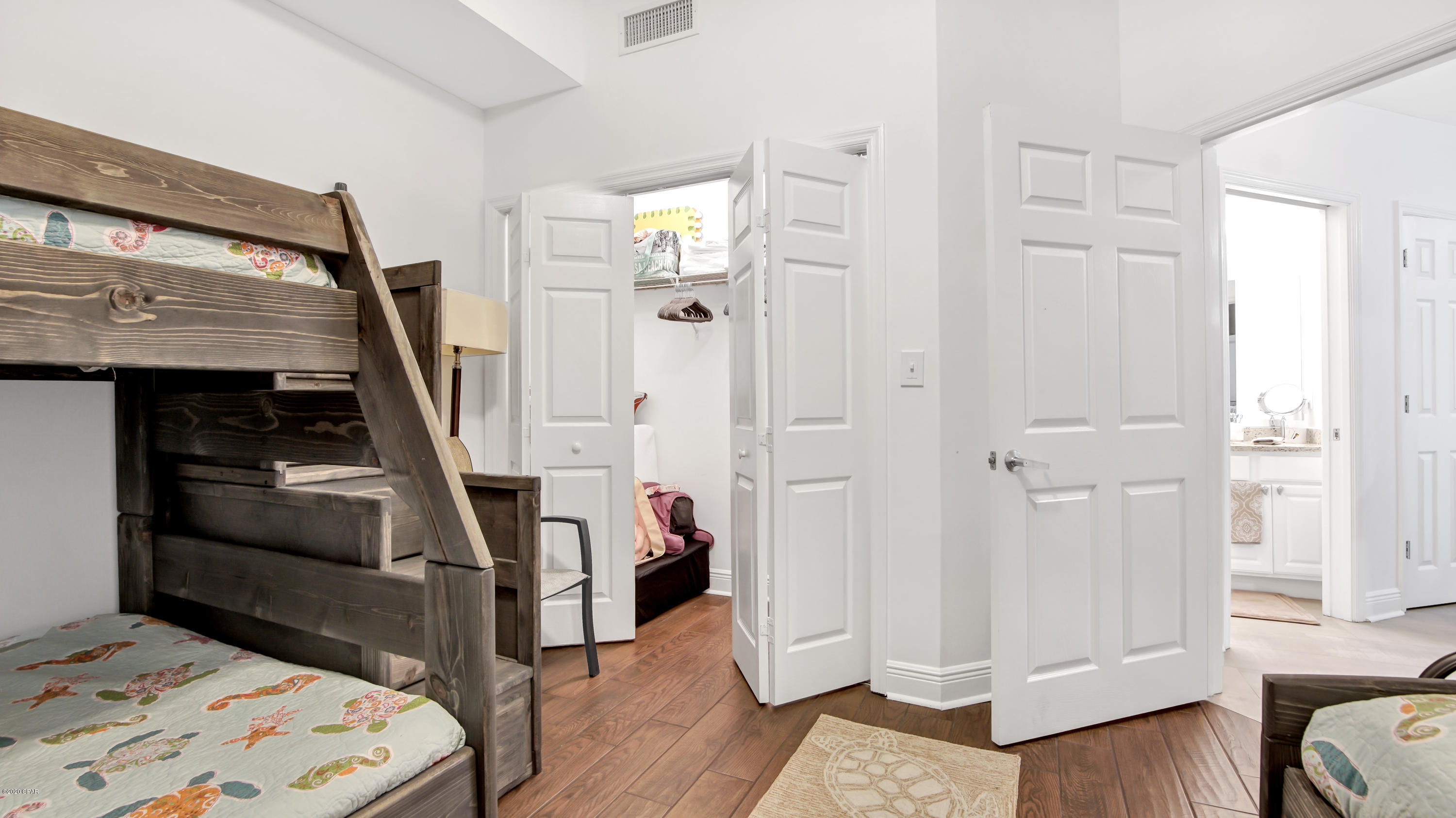 Ariel Dunes I - Residential