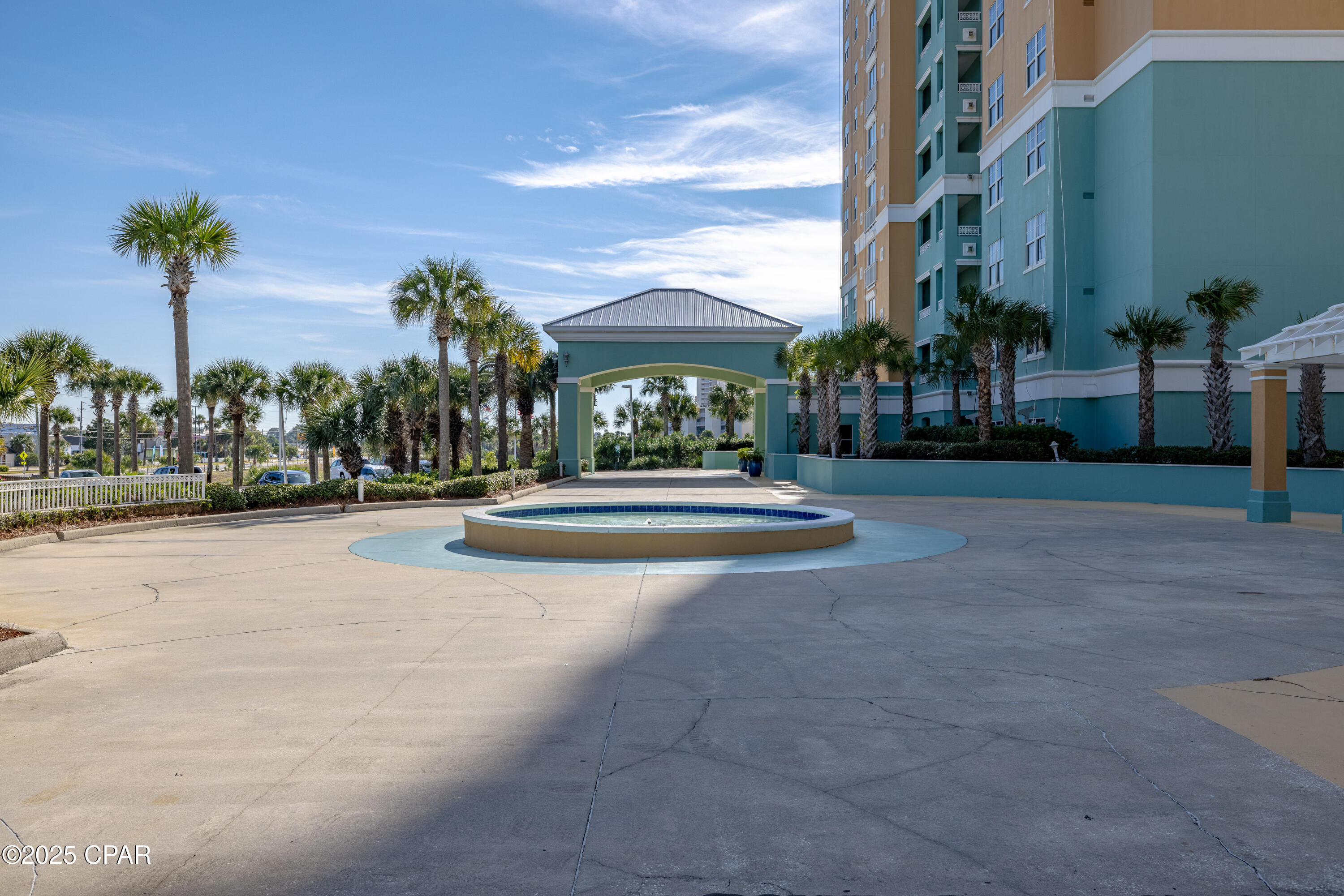 En Soleil Condo - Residential