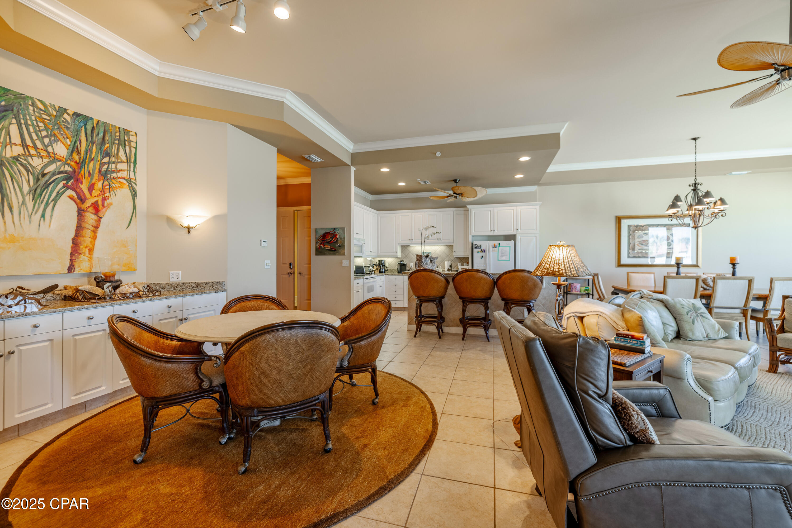 En Soleil Condo - Residential