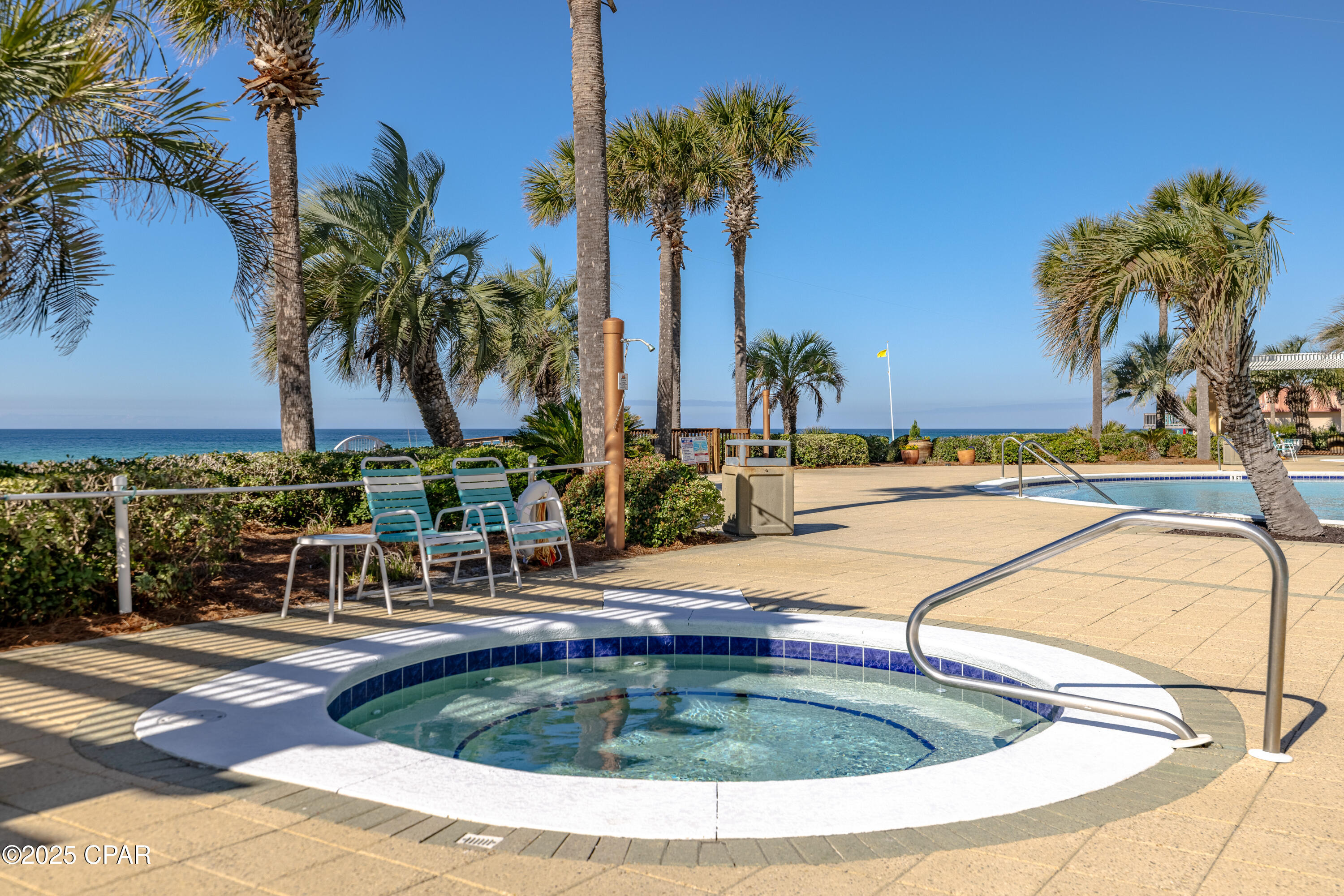 En Soleil Condo - Residential