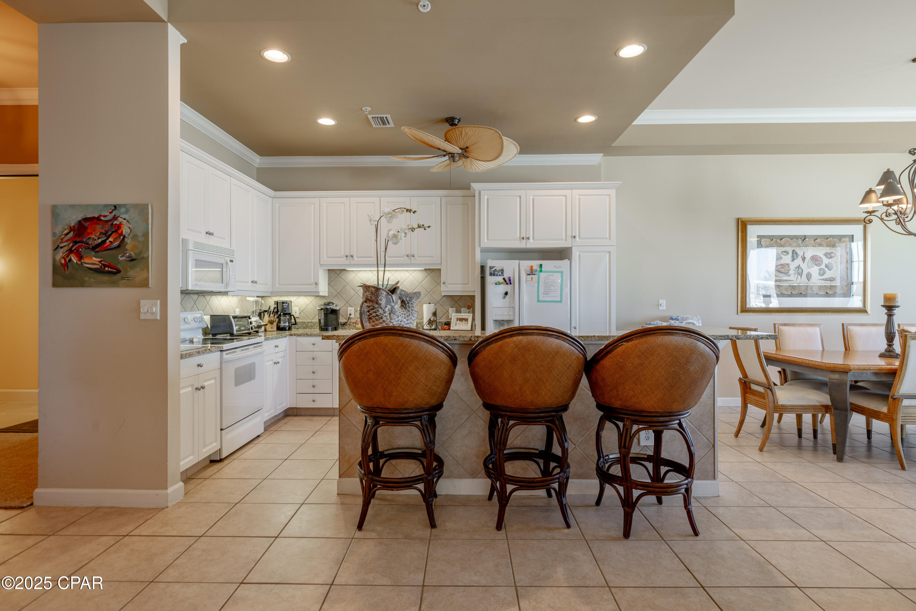 En Soleil Condo - Residential