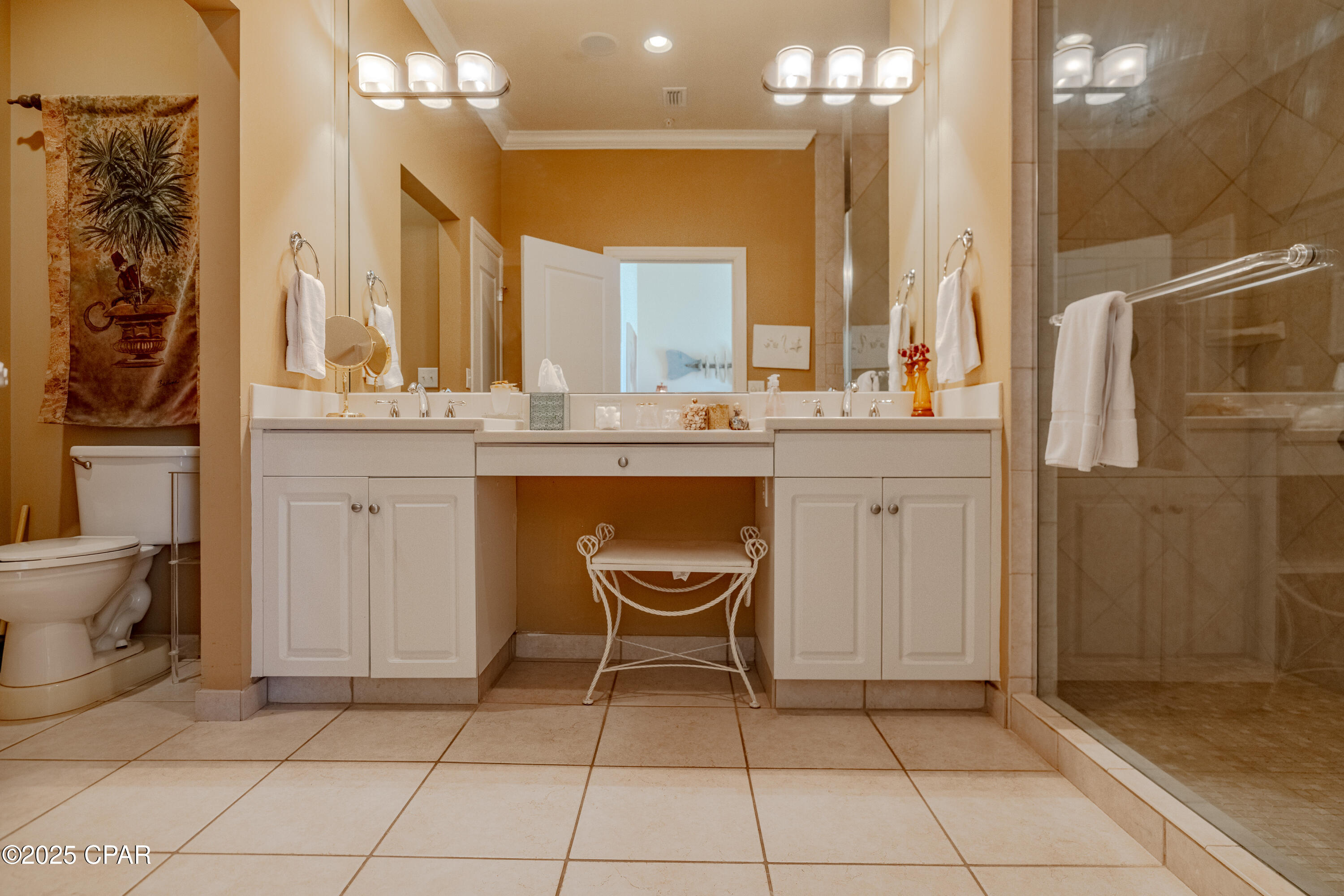 En Soleil Condo - Residential