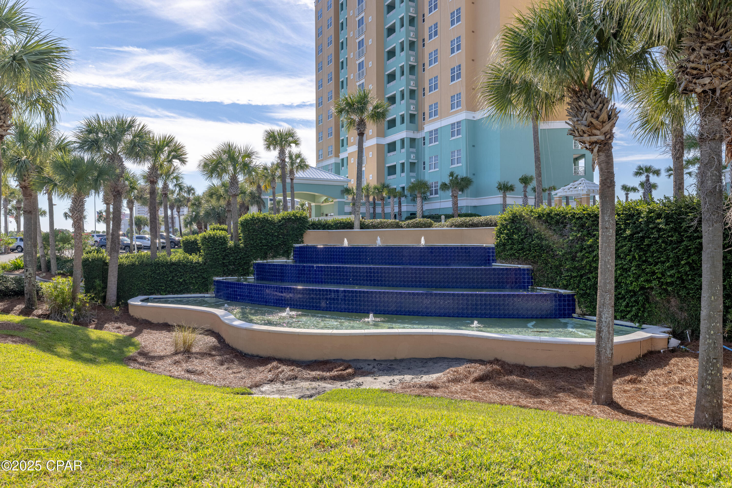 En Soleil Condo - Residential