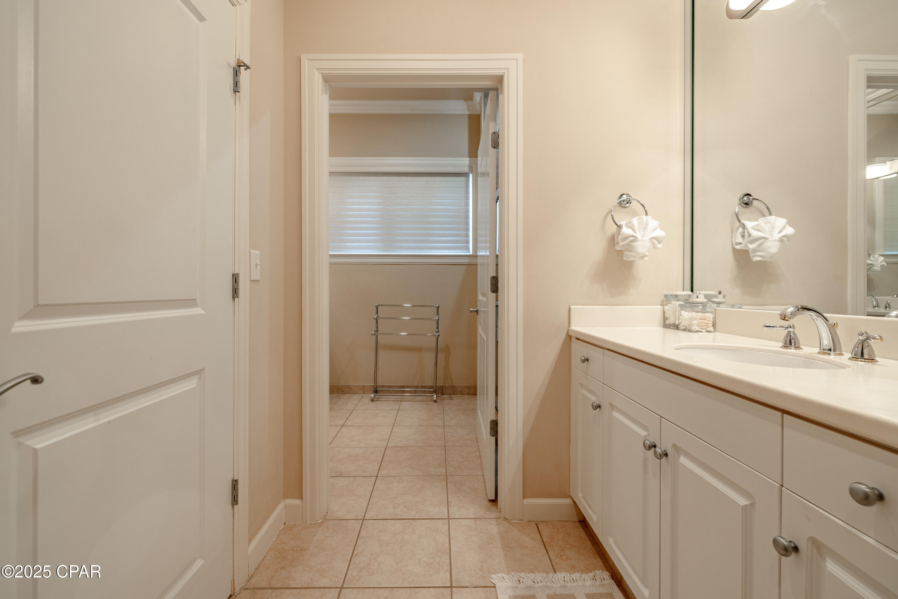 En Soleil Condo - Residential