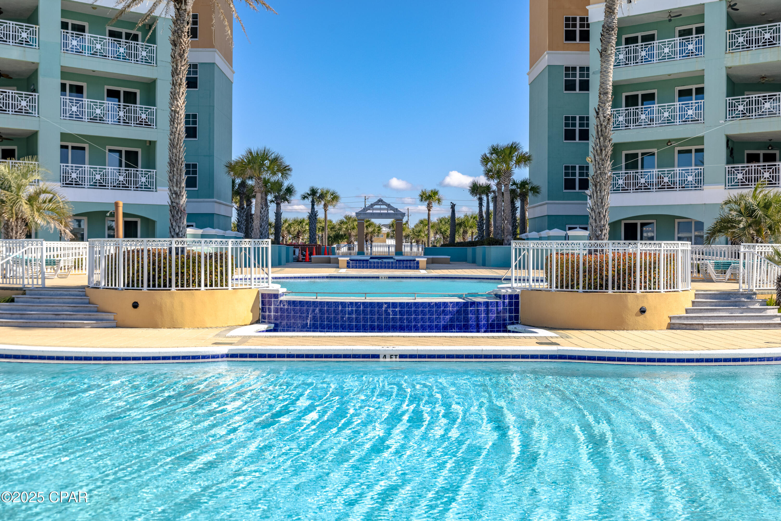 En Soleil Condo - Residential