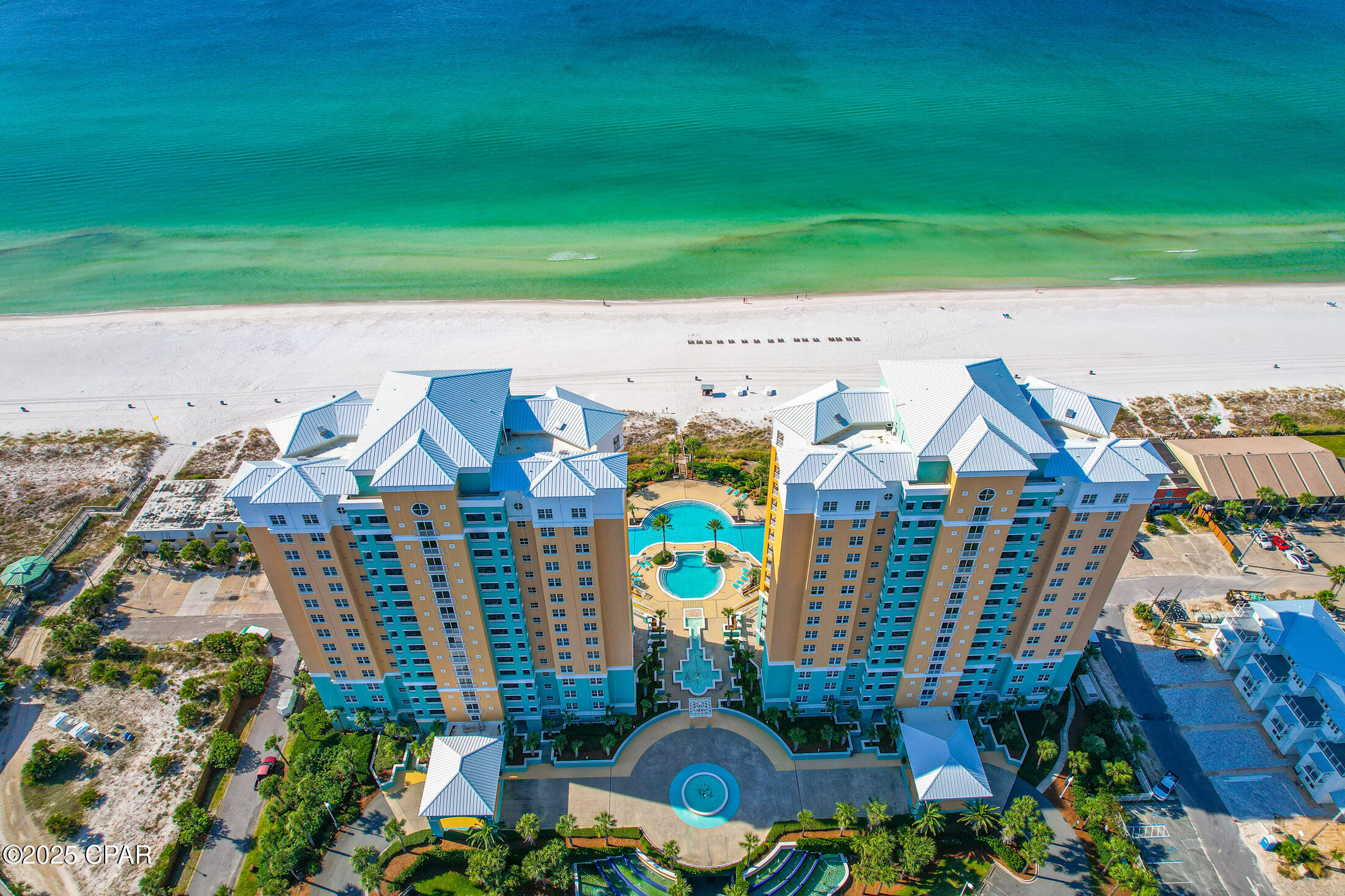 En Soleil Condo - Residential