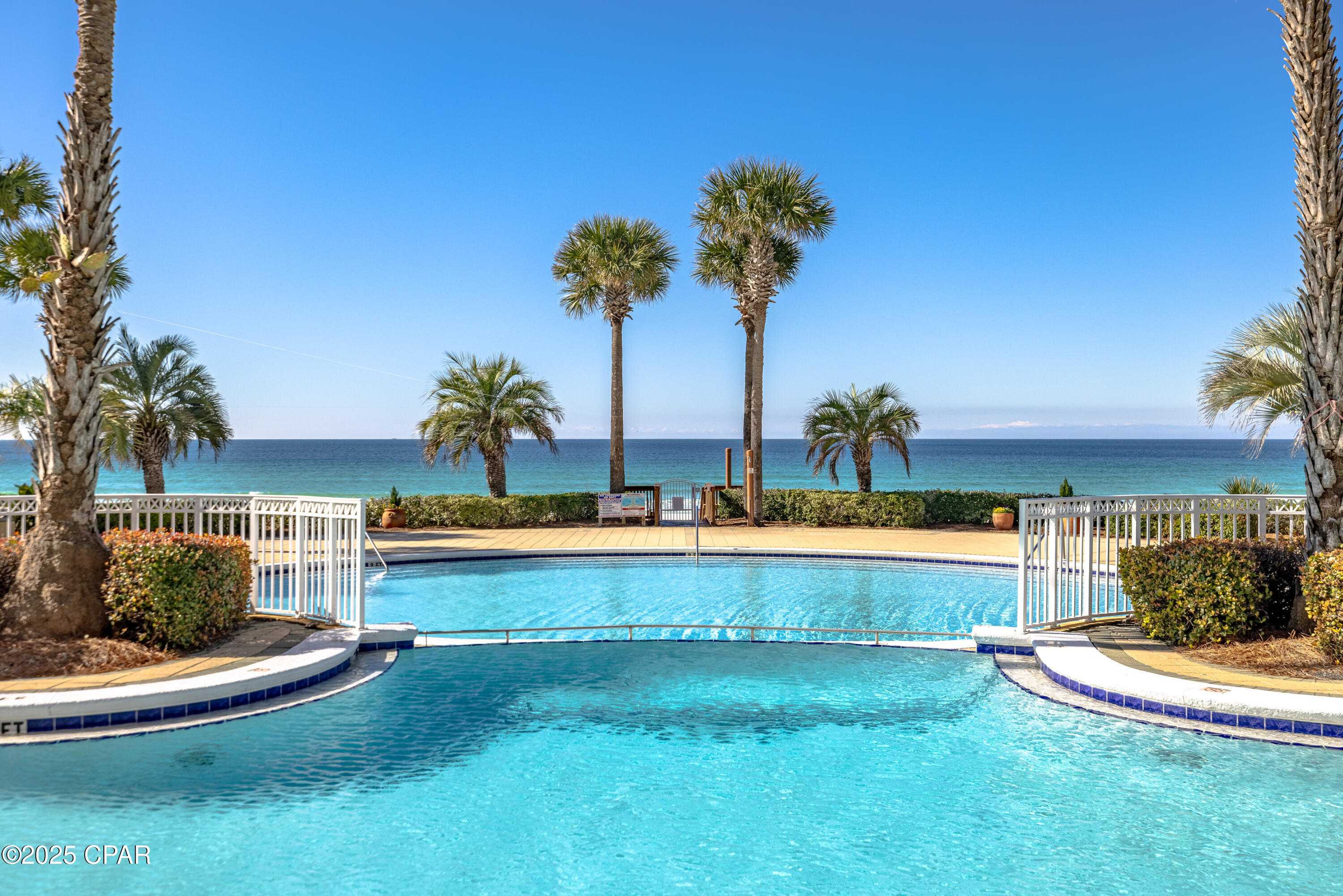 En Soleil Condo - Residential