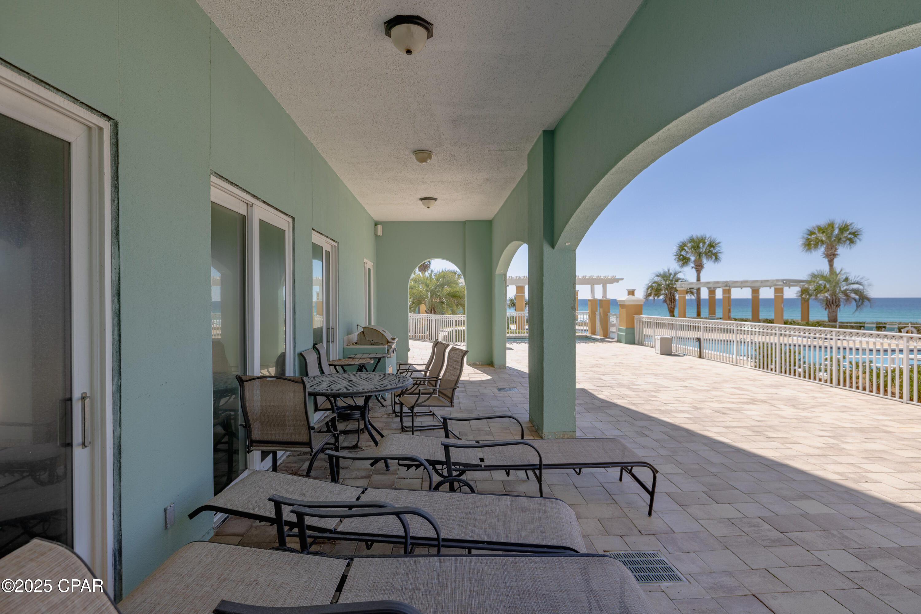 En Soleil Condo - Residential