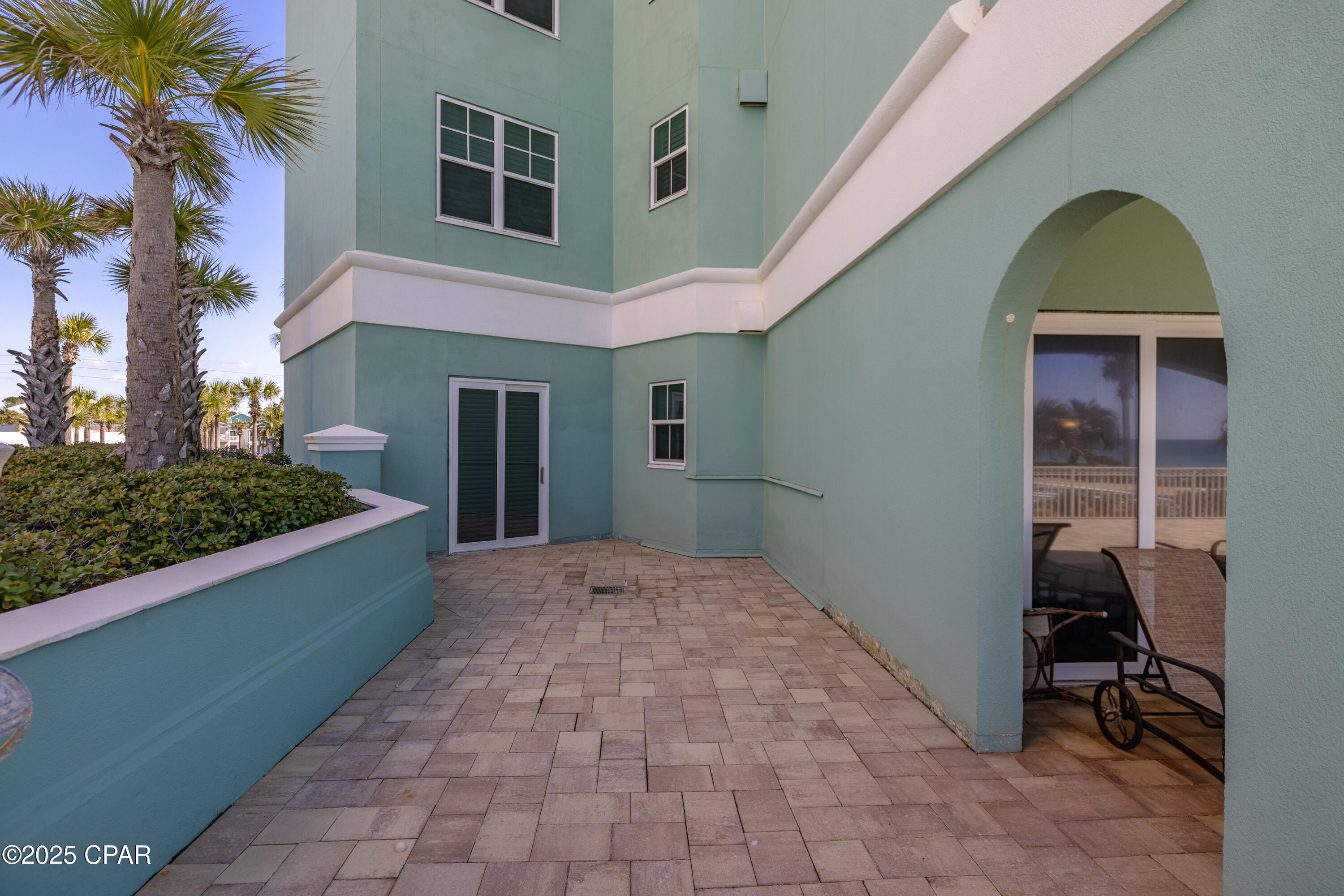 En Soleil Condo - Residential