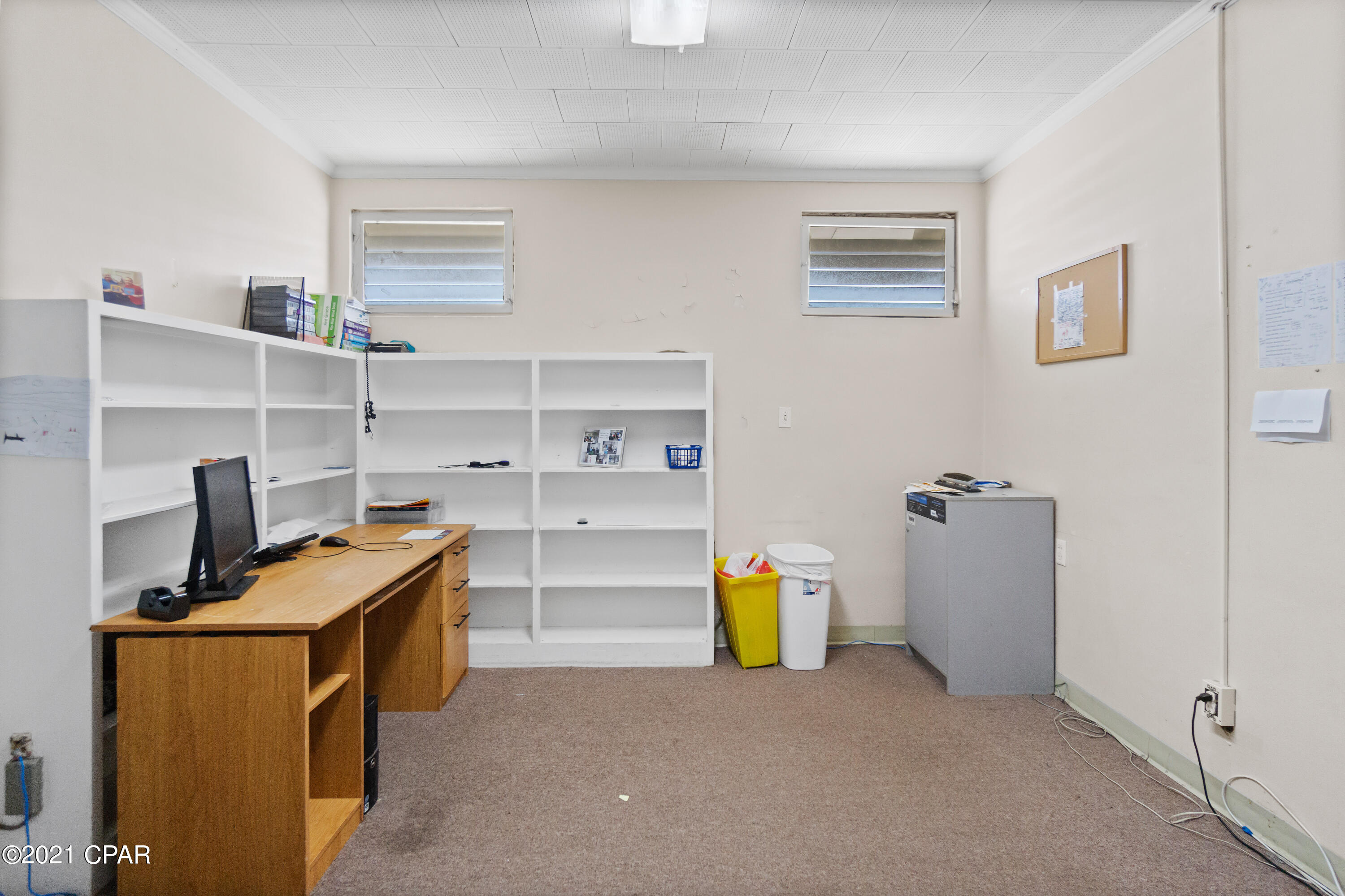 [No Recorded Subdiv] - Commercial Sale