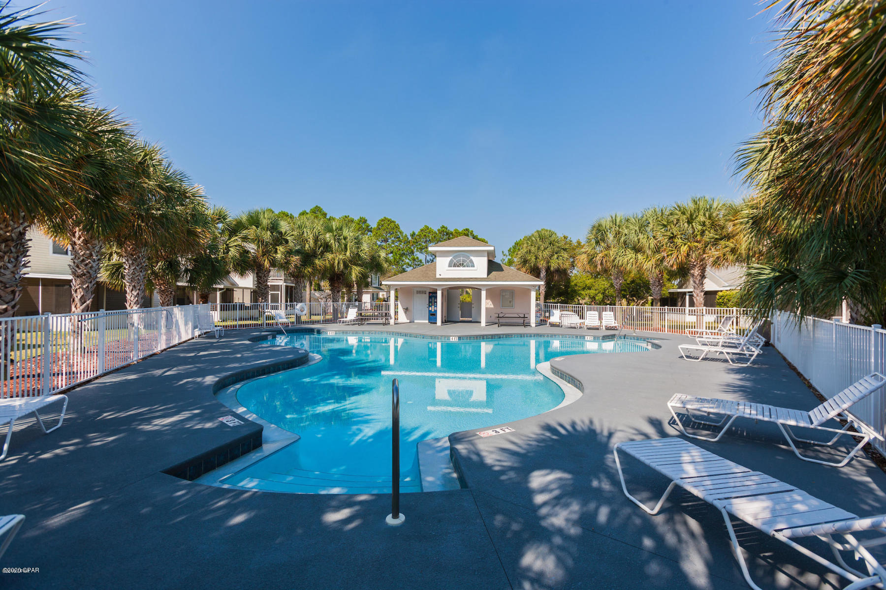 Palm Cove - Residential