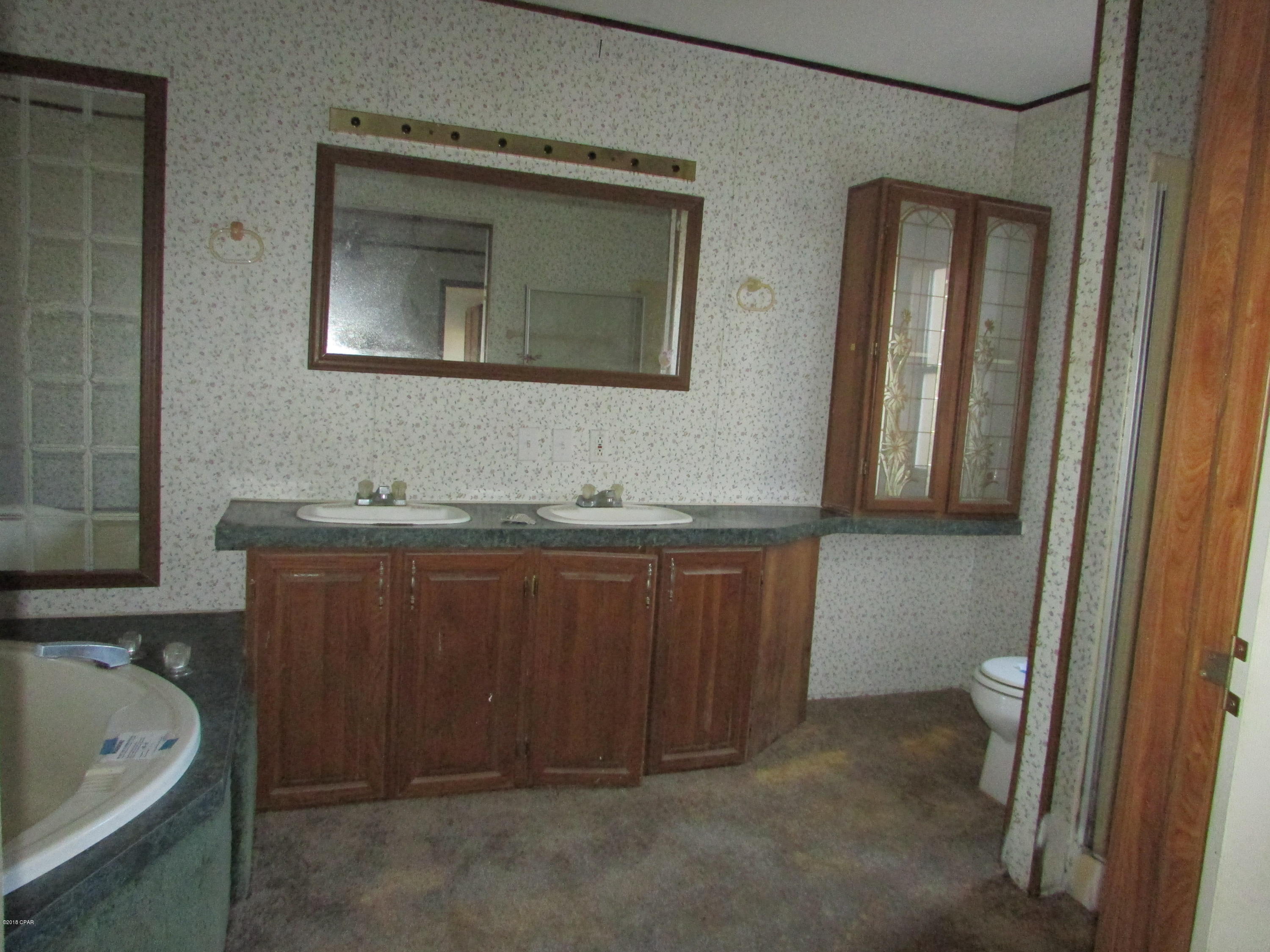 Orange Hill Corners Ranchet Est - Residential