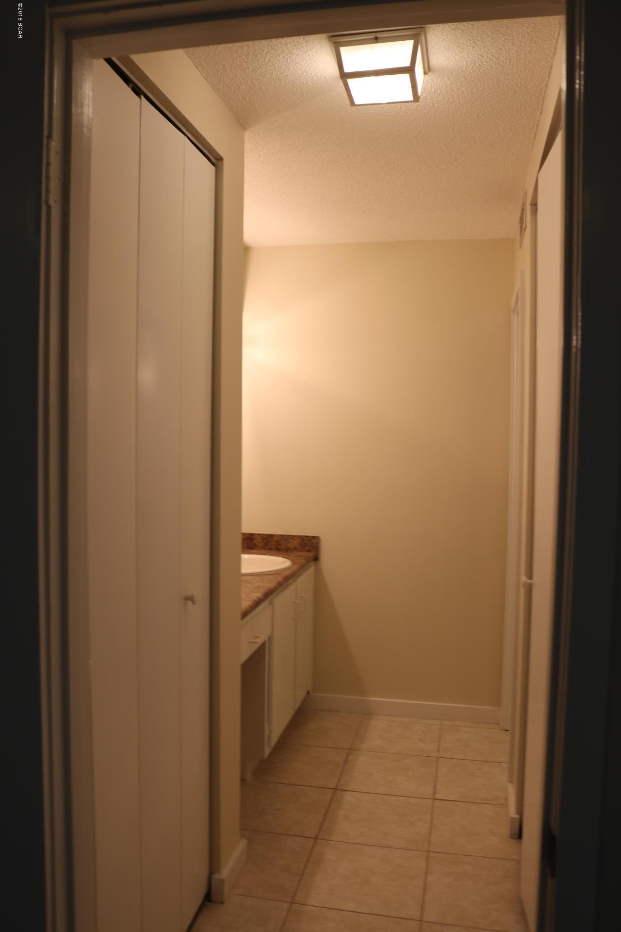 Bay Point Harbour Villas - Residential