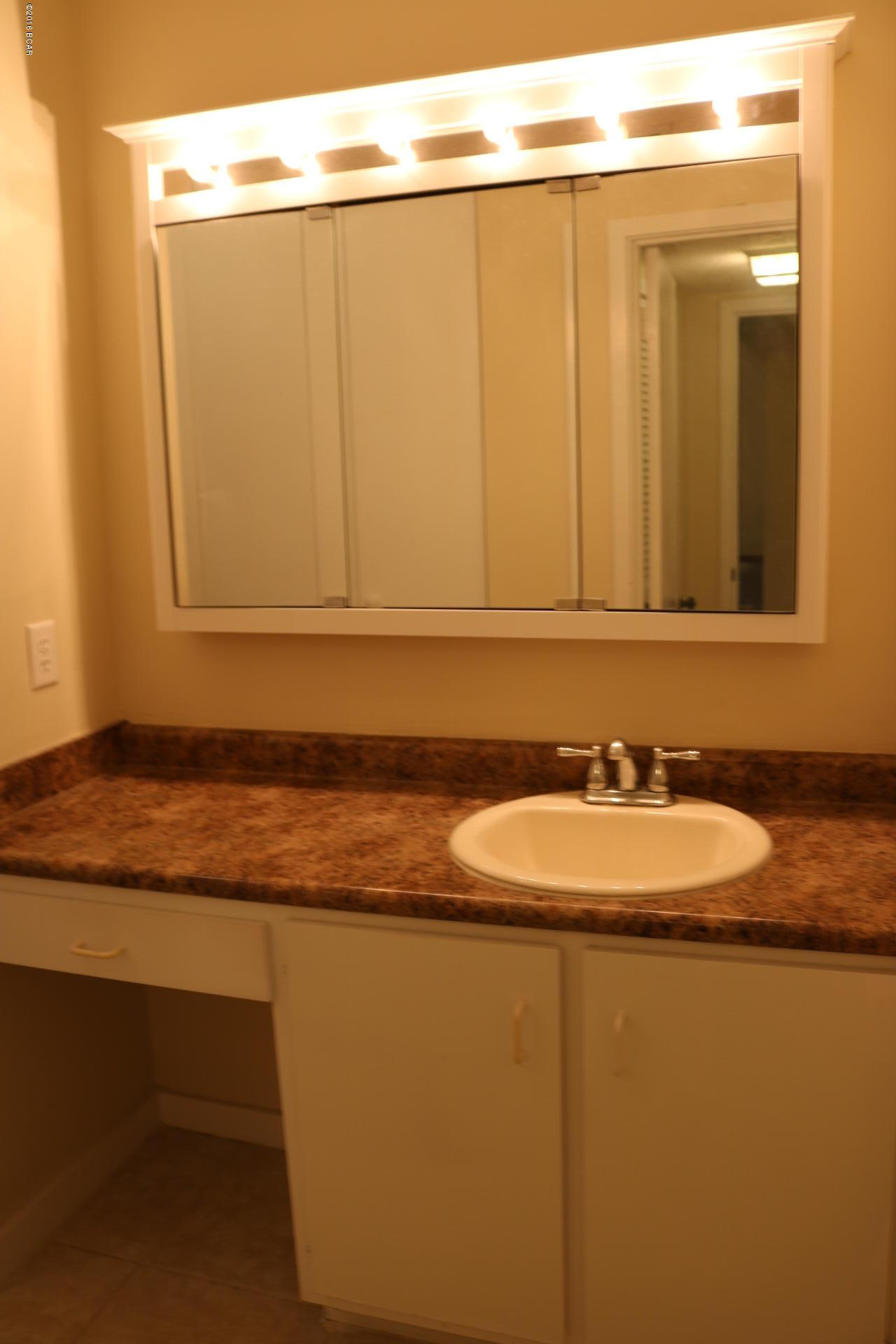 Bay Point Harbour Villas - Residential