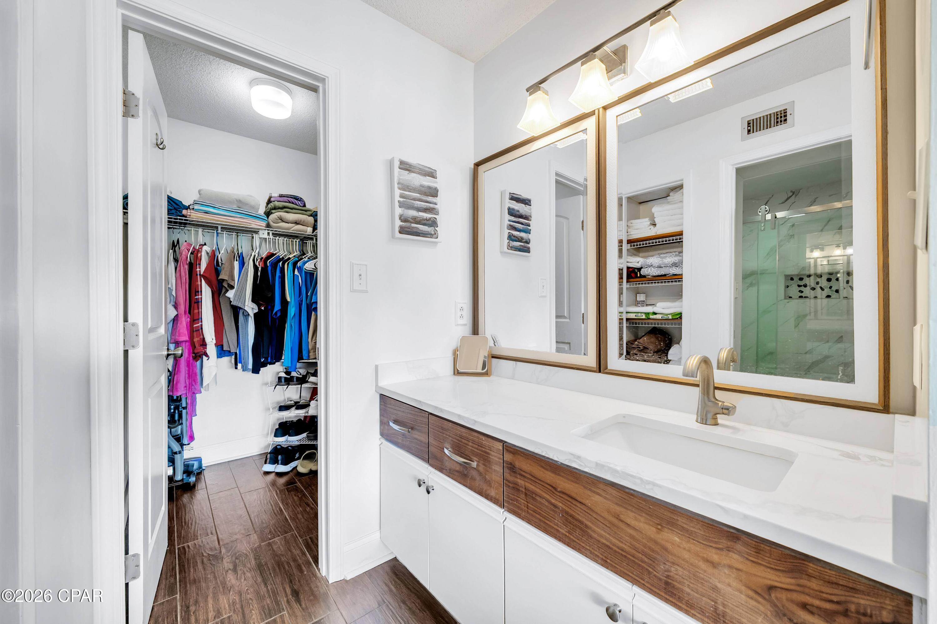 Edgewater Golf Villas II-A - Residential