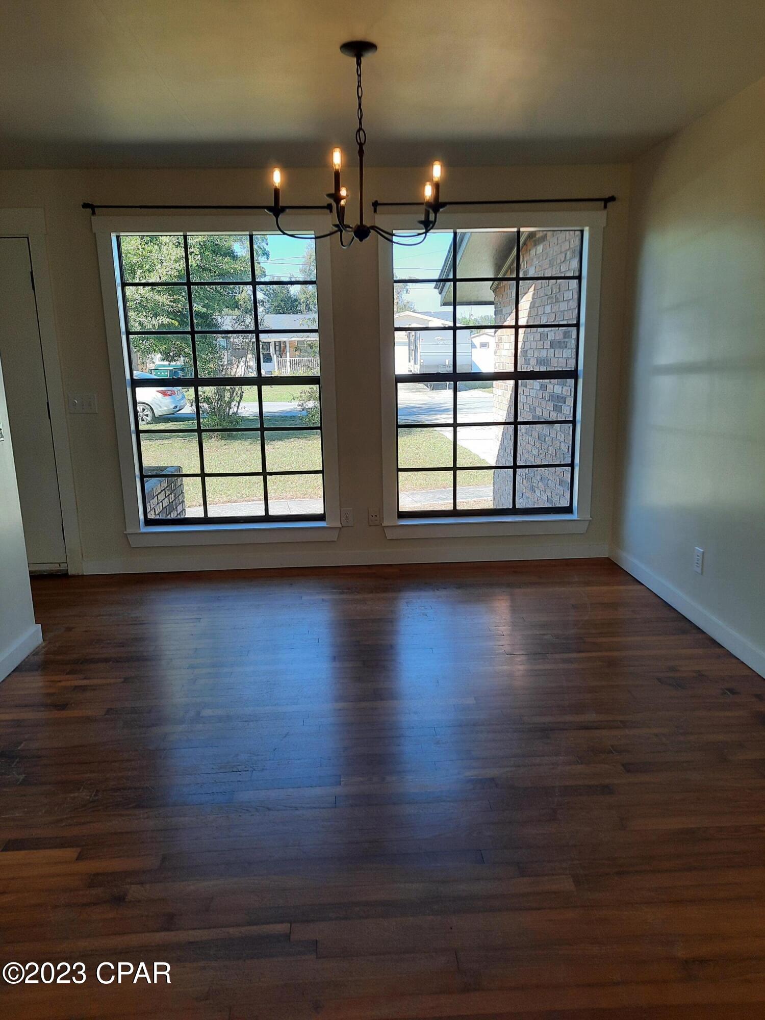 Kendrick Manor - Residential