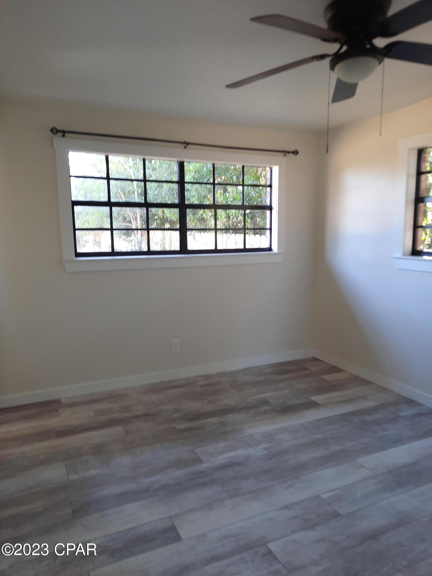 Kendrick Manor - Residential