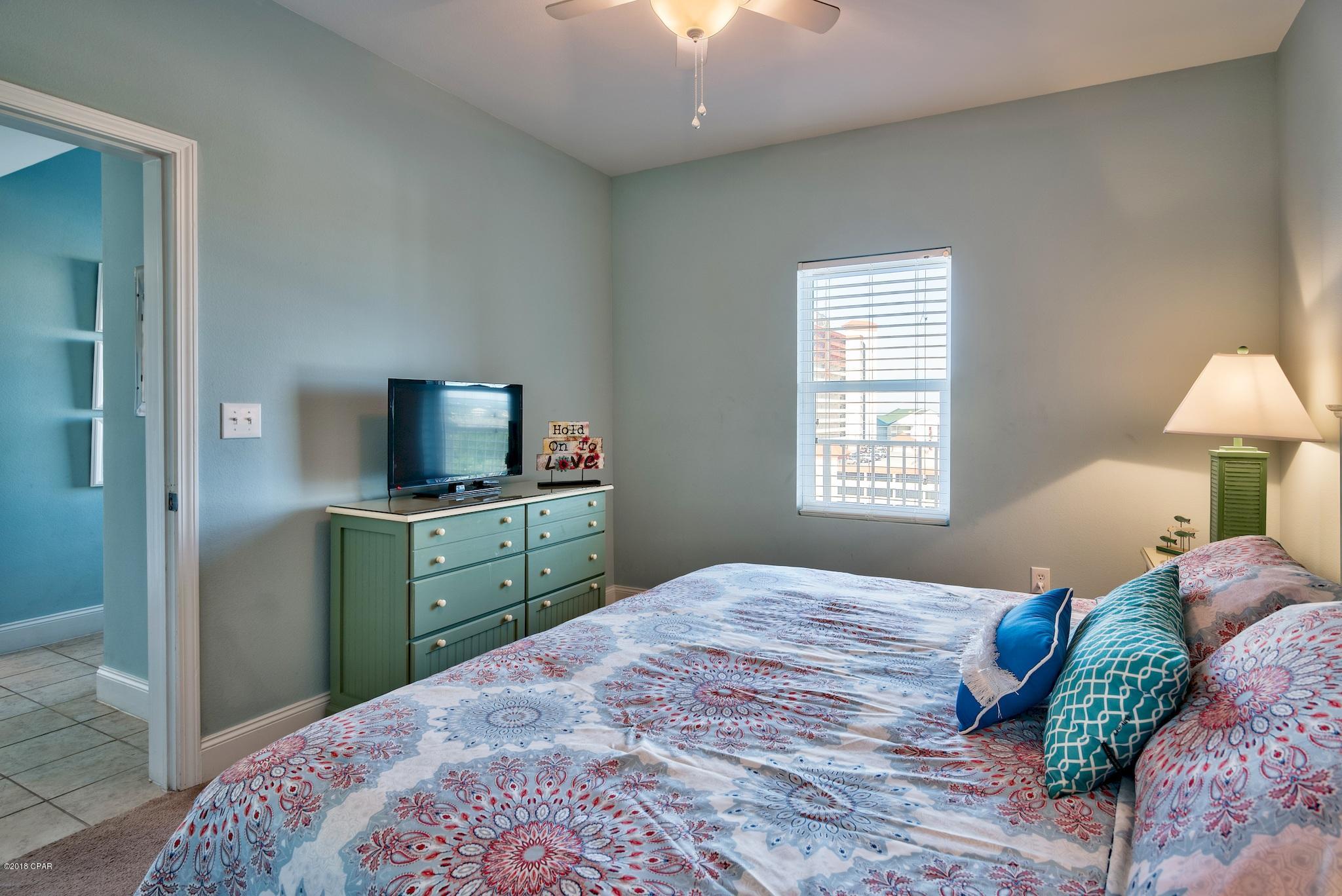 Laketown Wharf - Residential