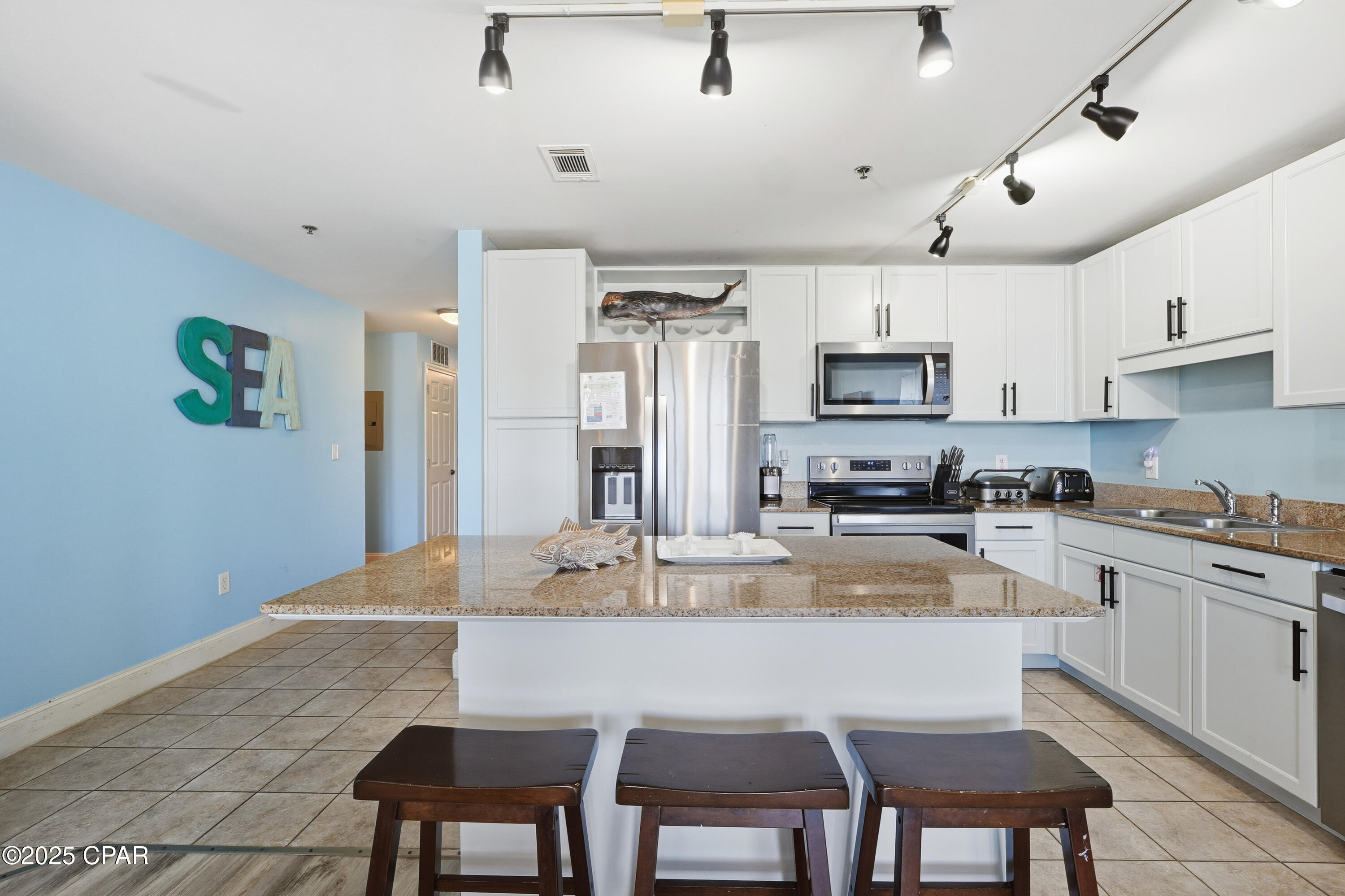 Laketown Wharf - Residential