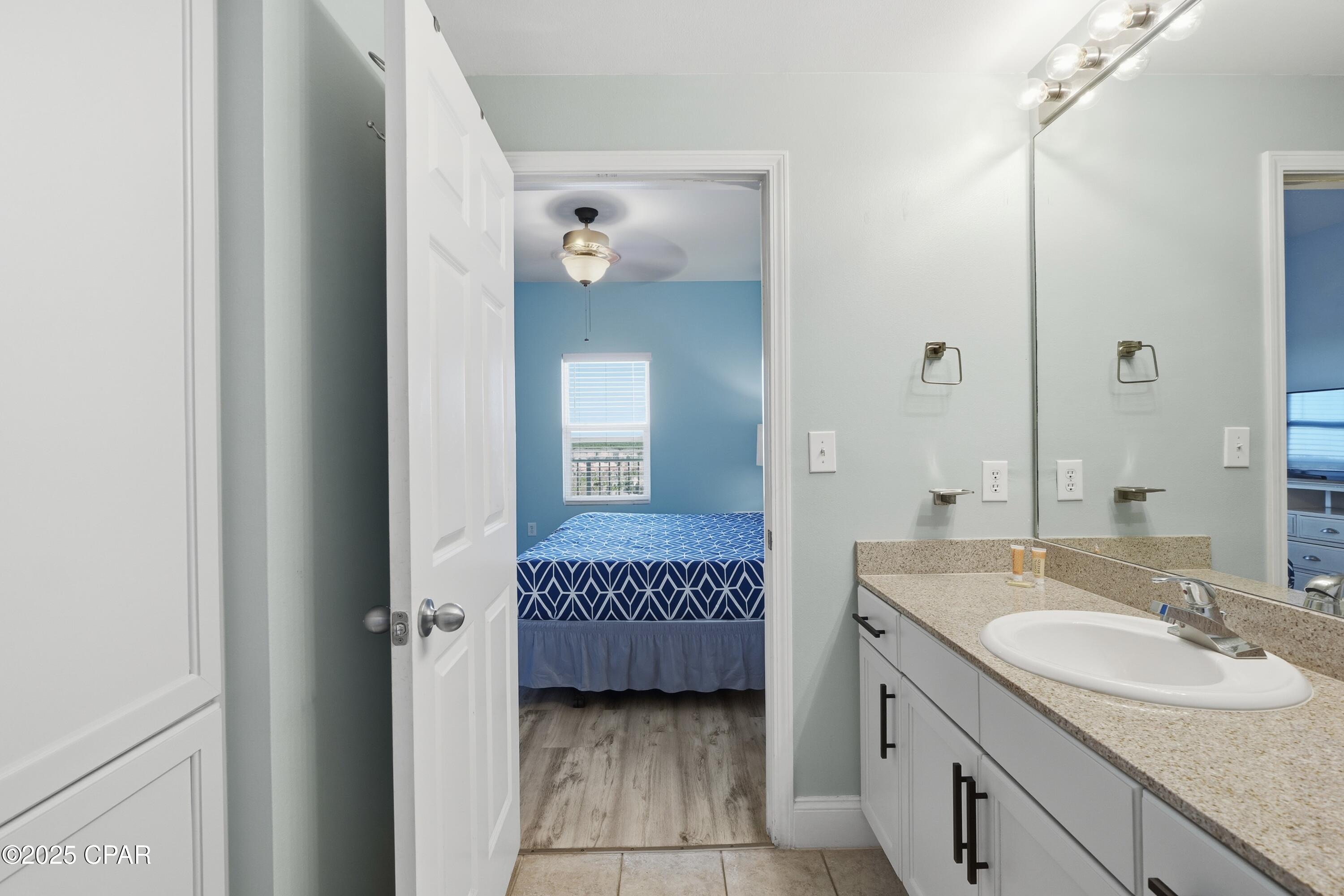 Laketown Wharf - Residential