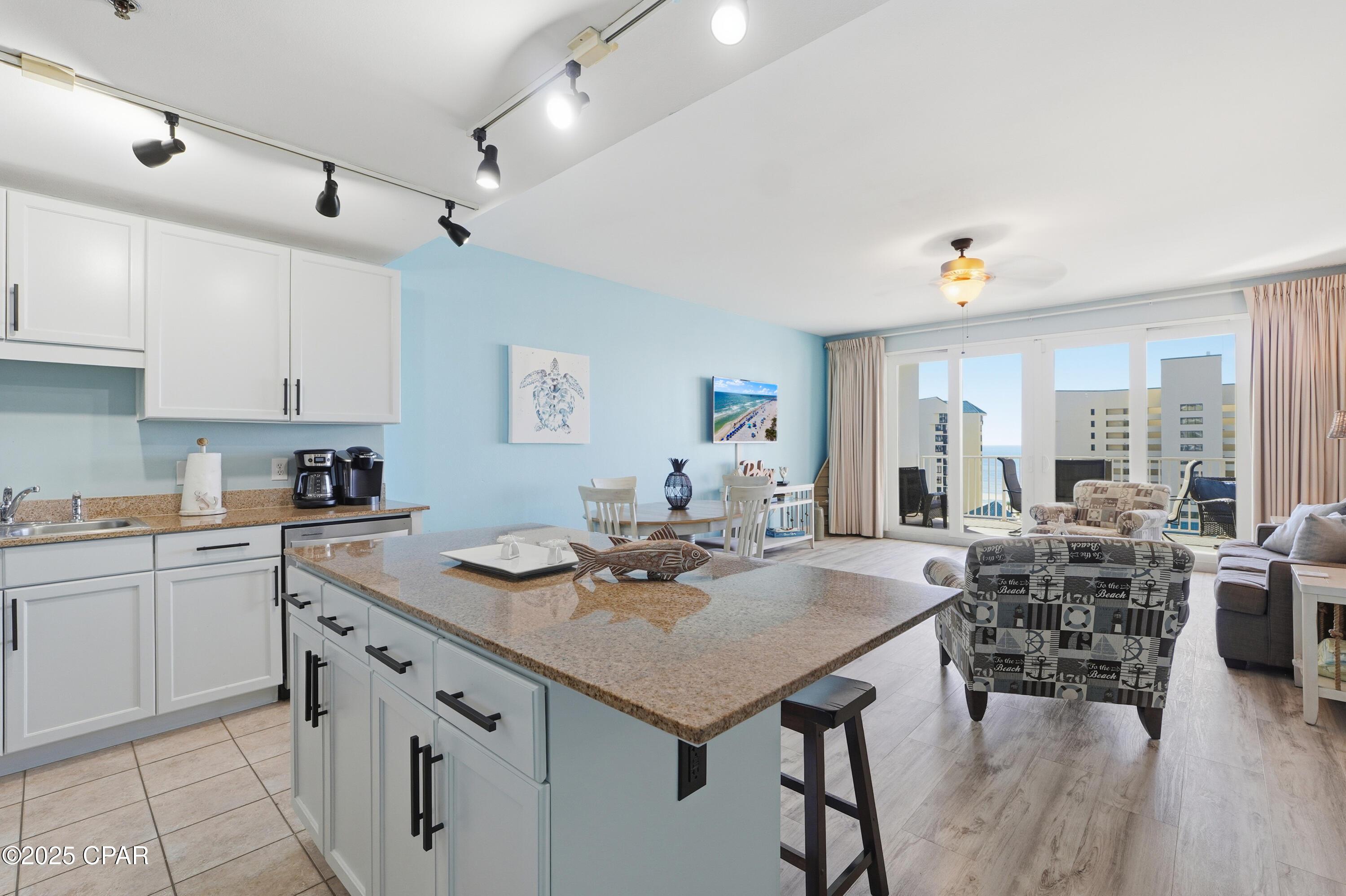 Laketown Wharf - Residential