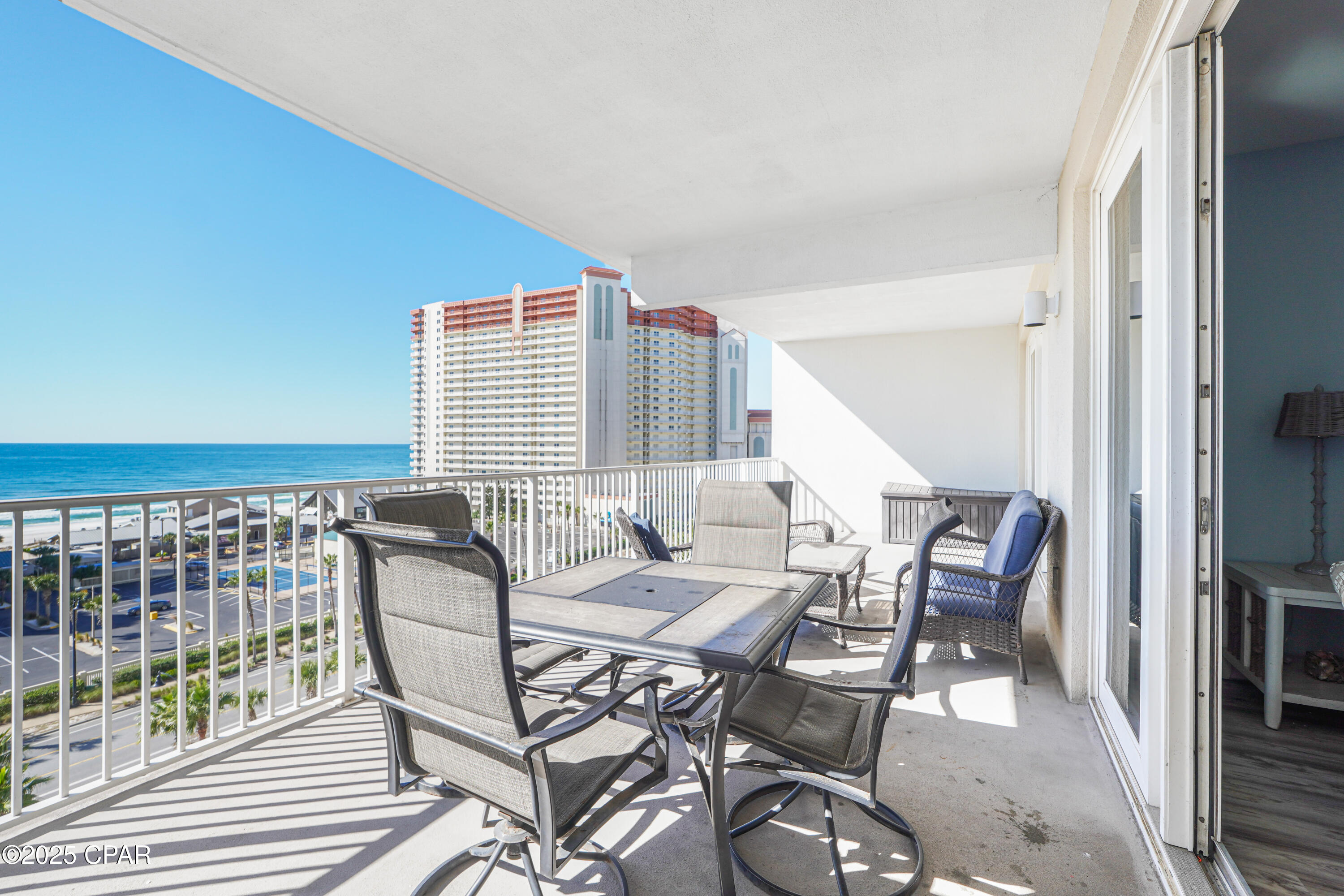 Laketown Wharf - Residential