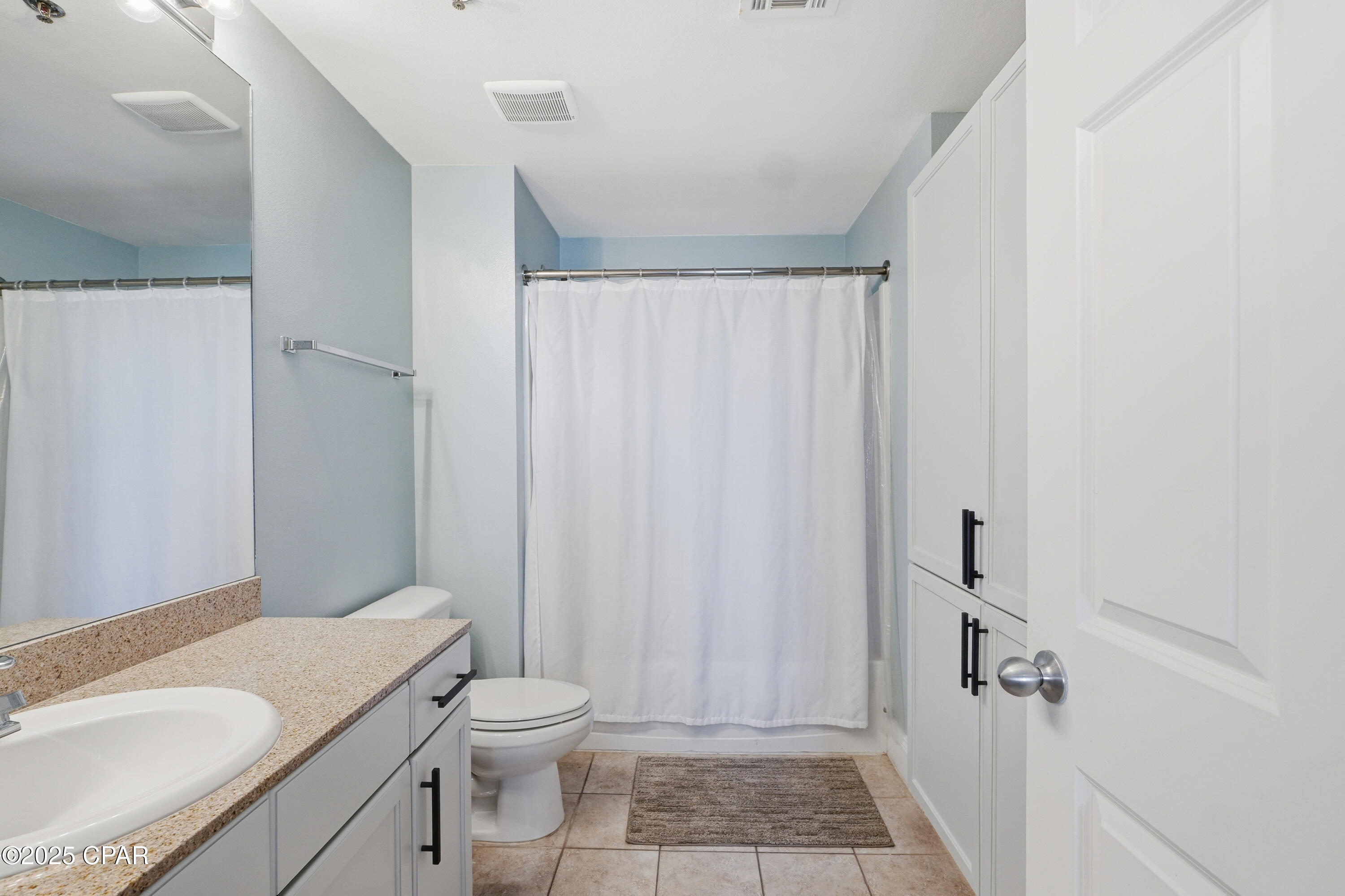 Laketown Wharf - Residential