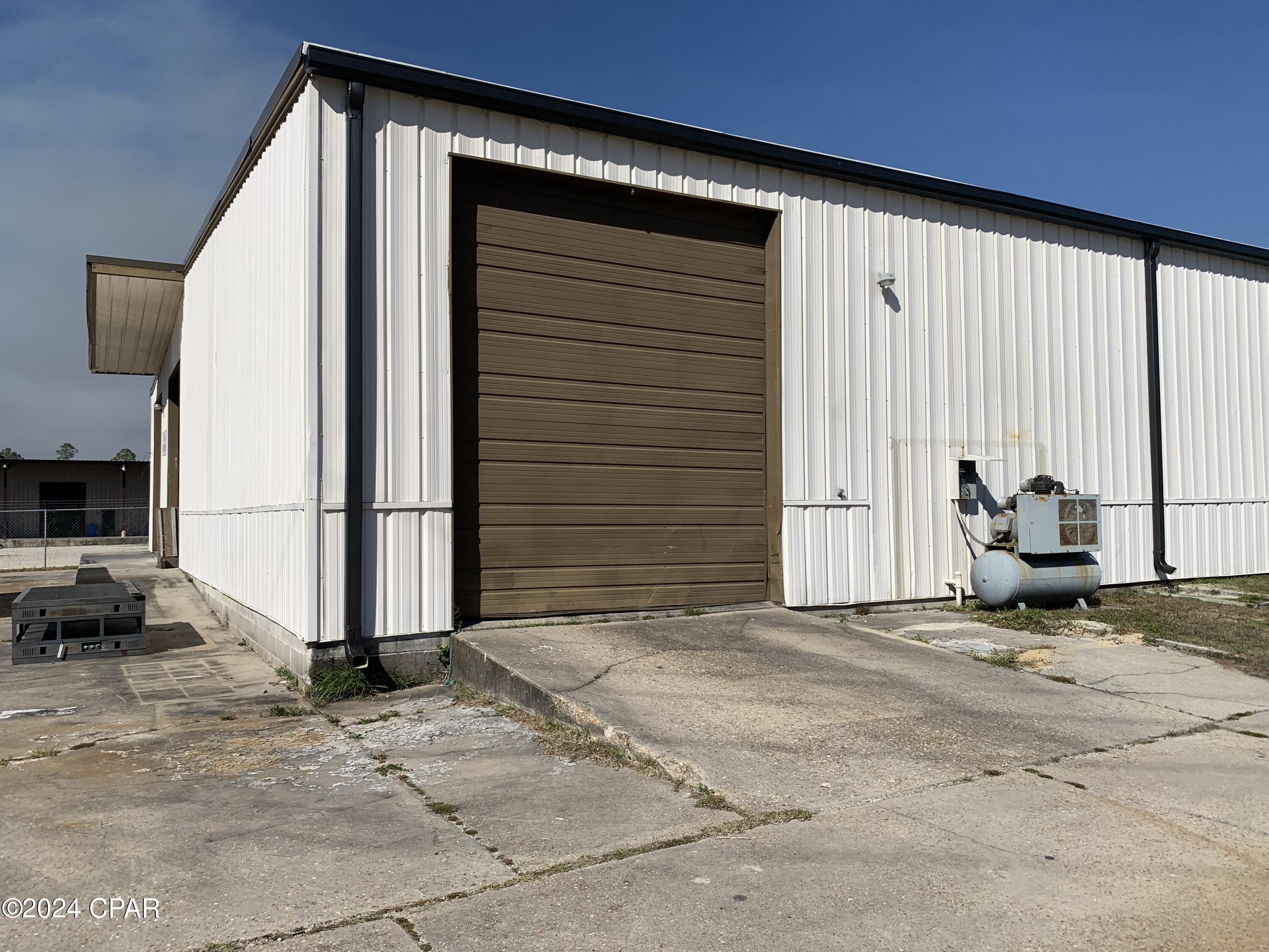 No Named Subdivision - Commercial Lease