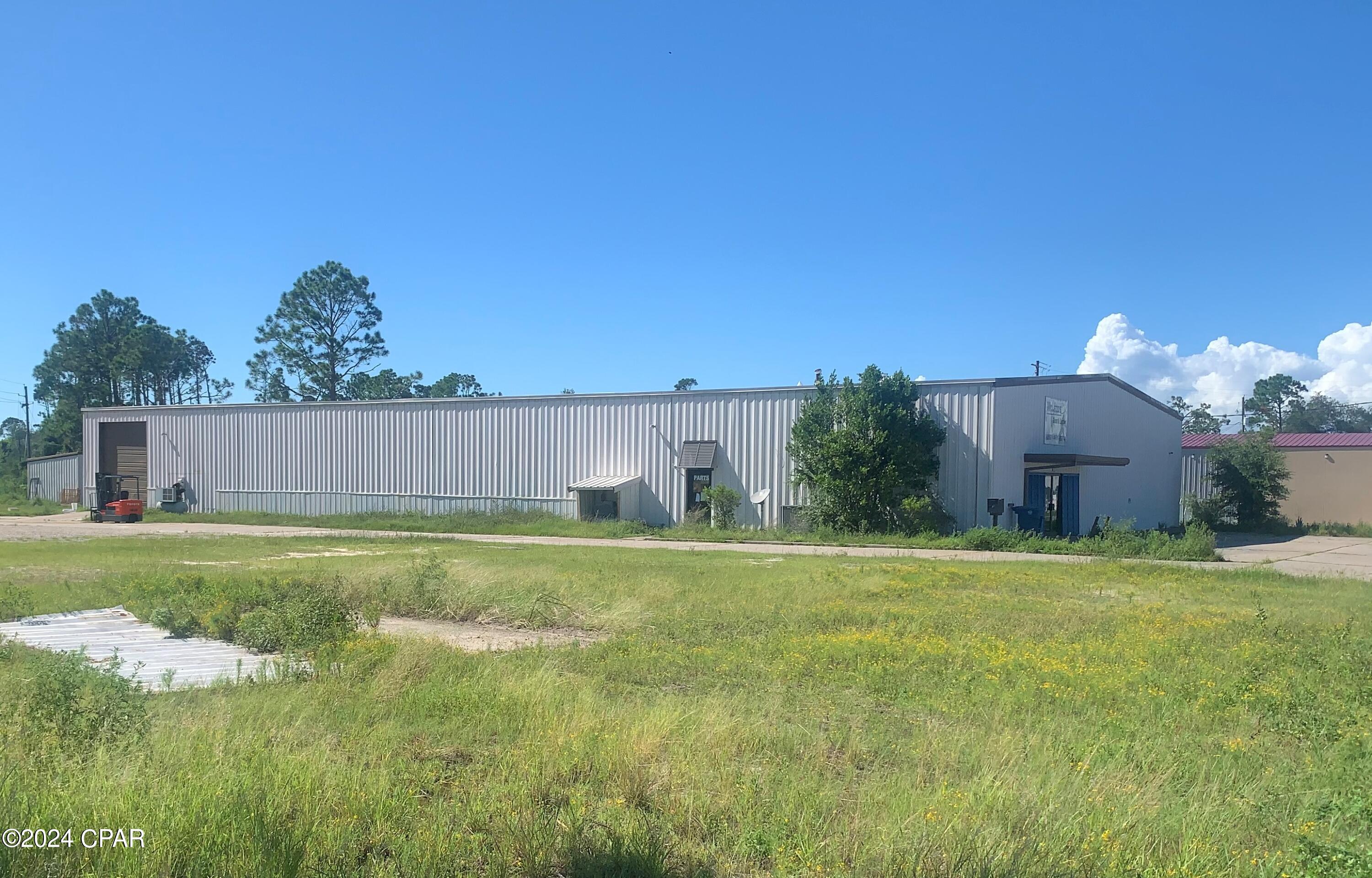 No Named Subdivision - Commercial Lease