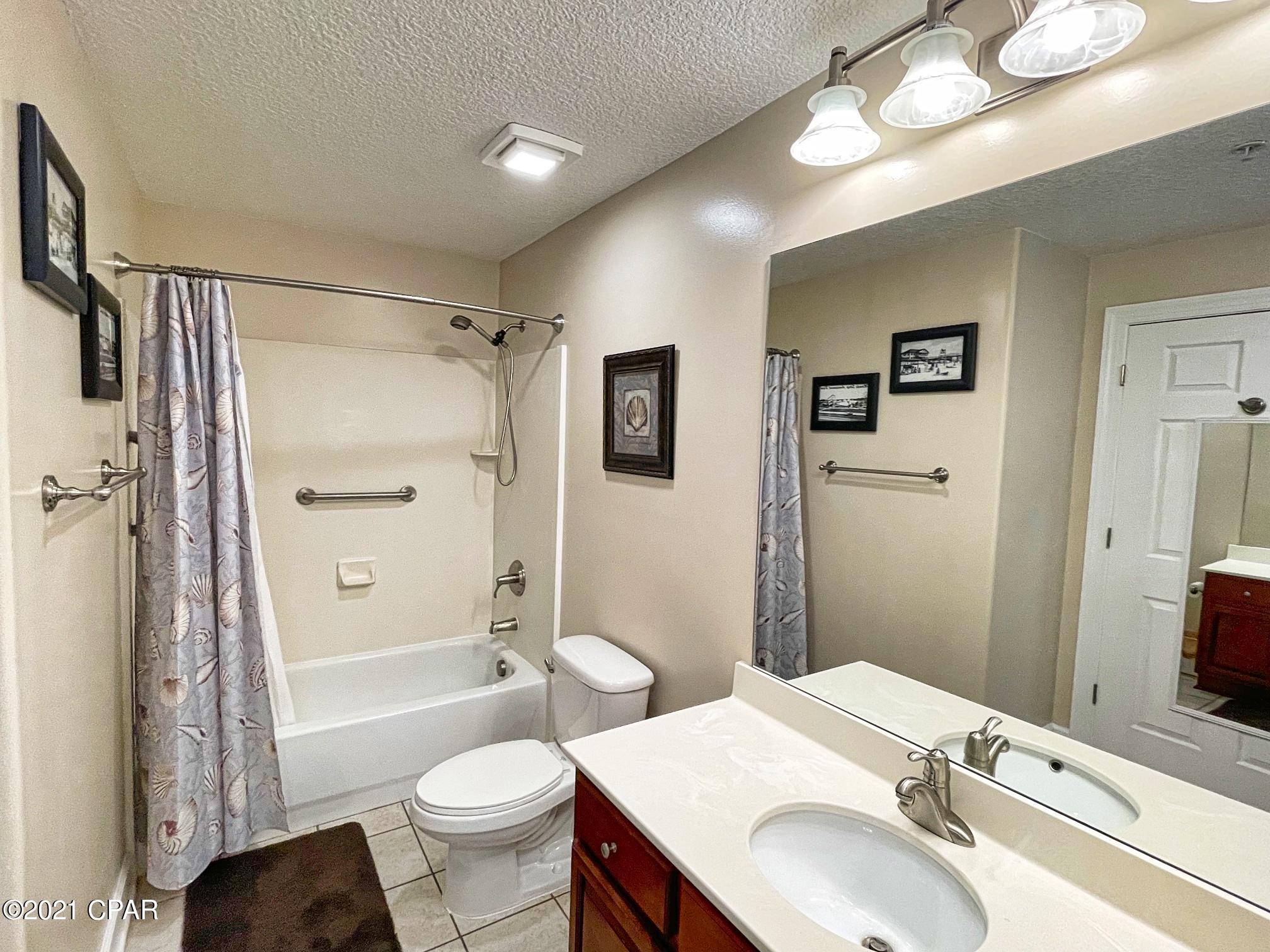 Tropic Winds - Residential