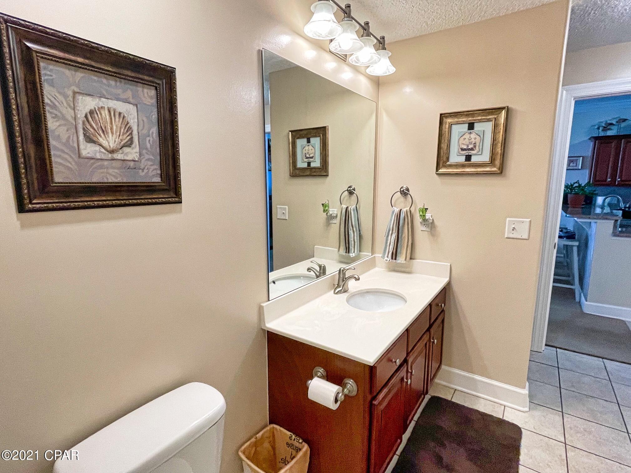 Tropic Winds - Residential