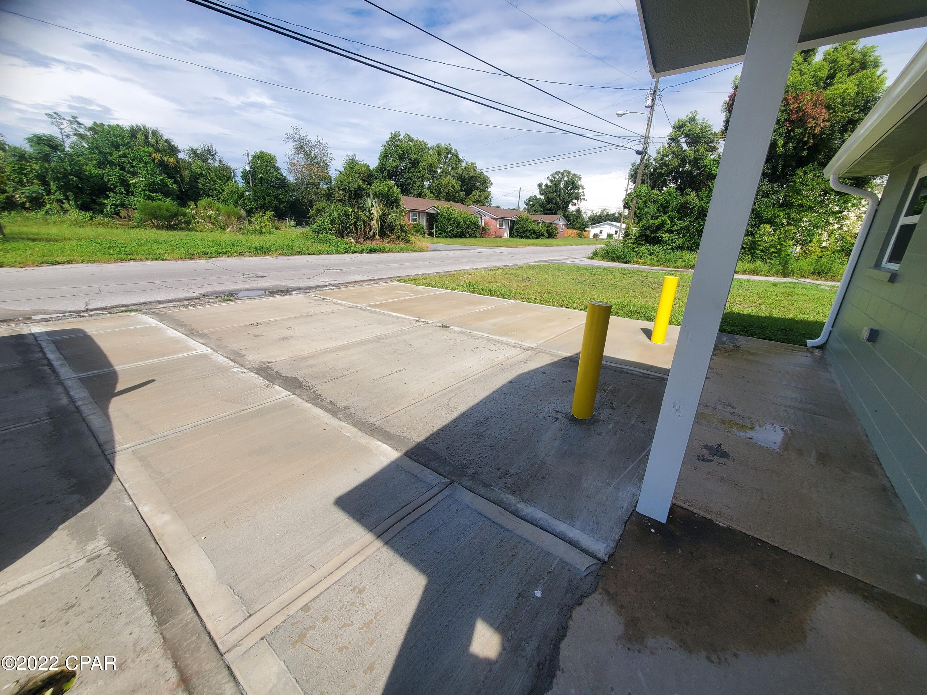 [No Recorded Subdiv] - Residential Lease