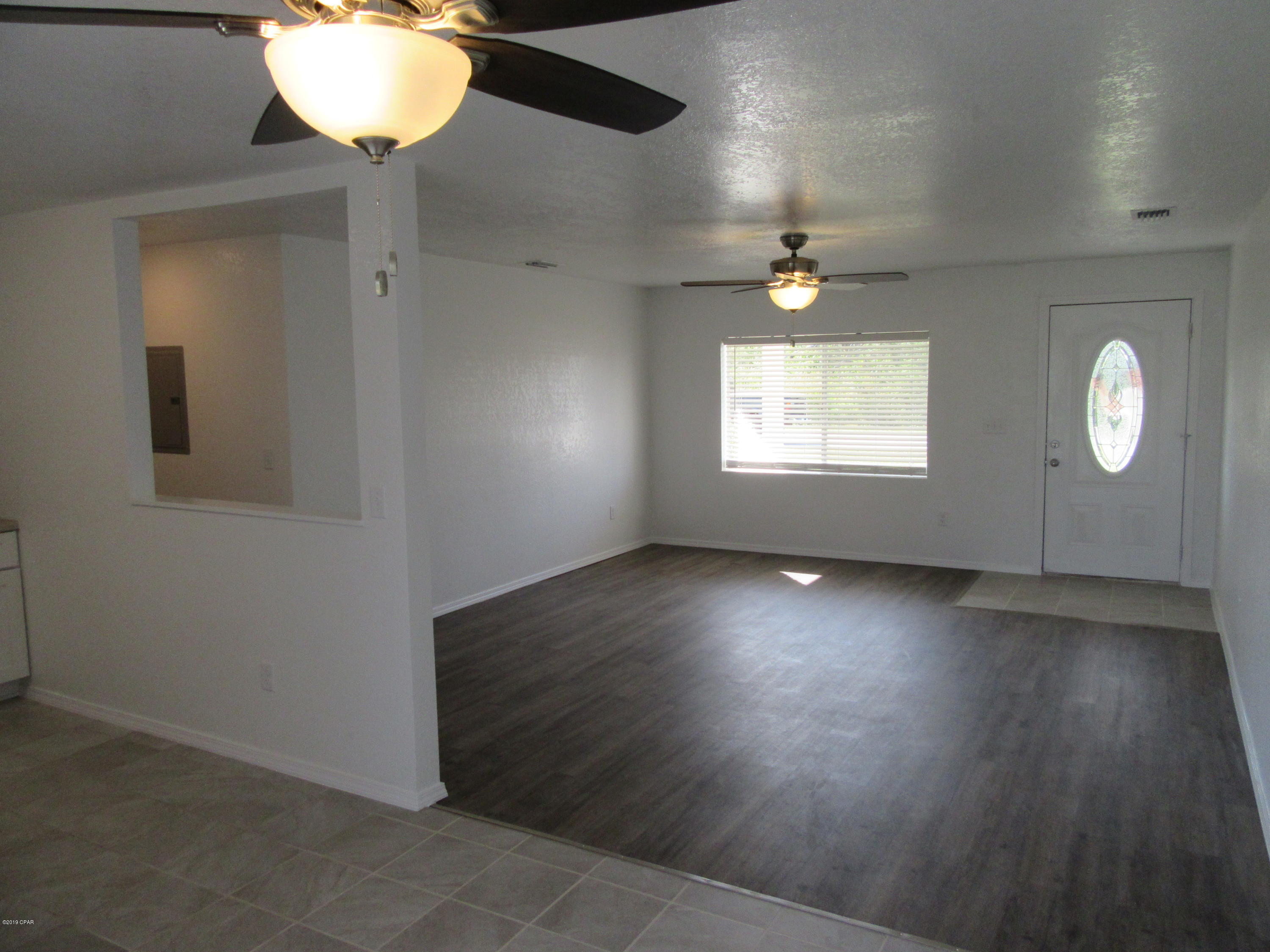 [No Recorded Subdiv] - Residential Lease