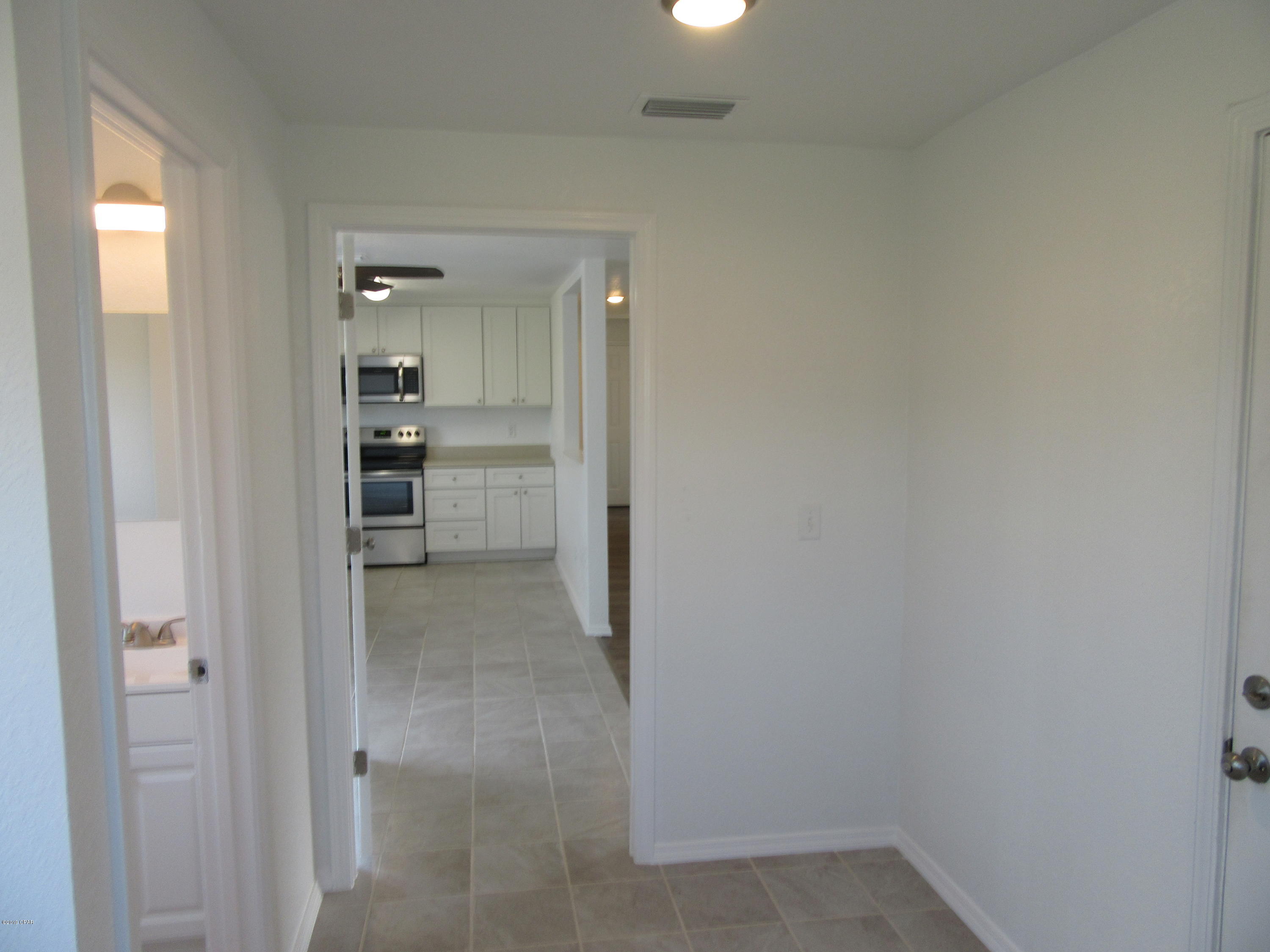 [No Recorded Subdiv] - Residential Lease