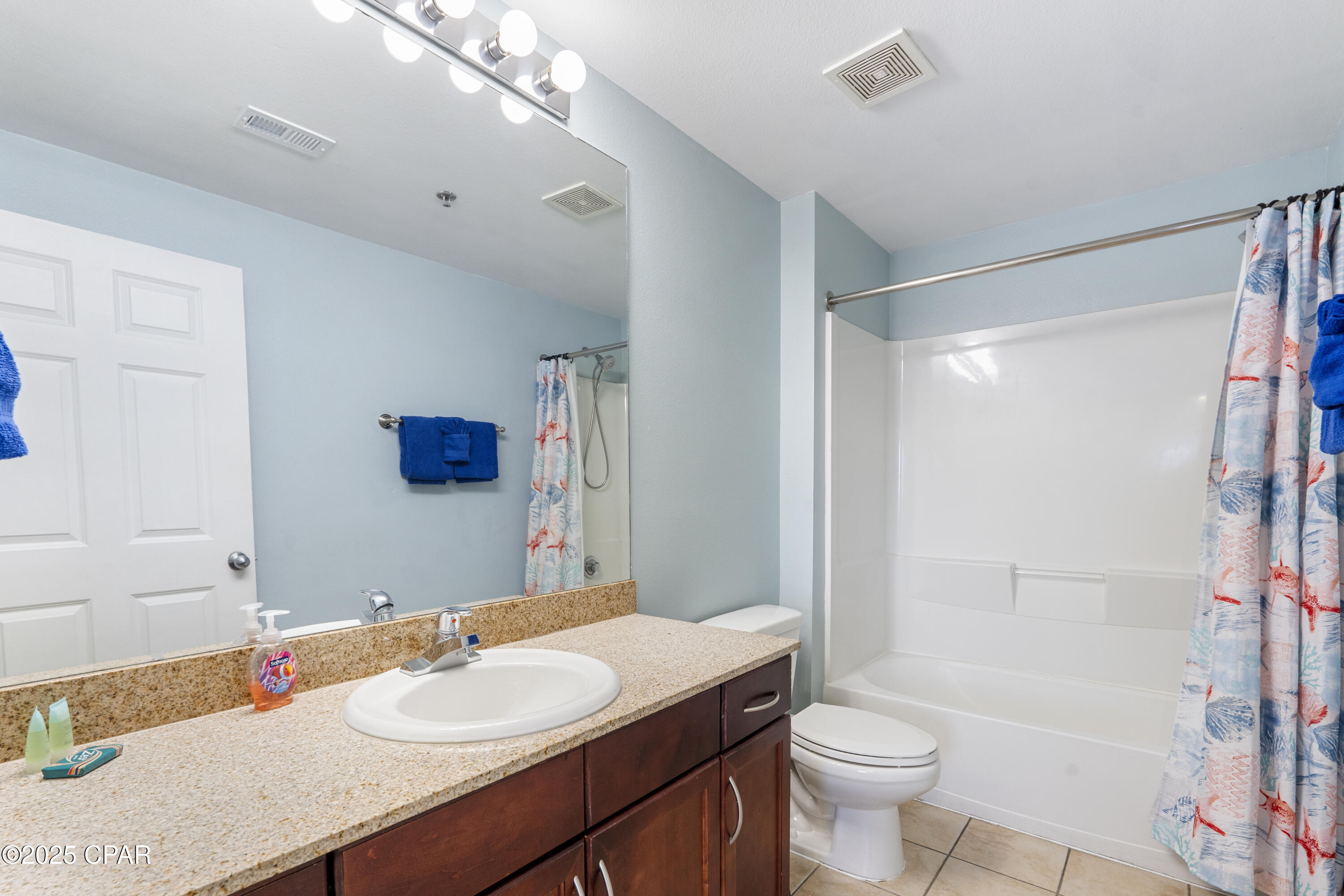 Laketown Wharf - Residential