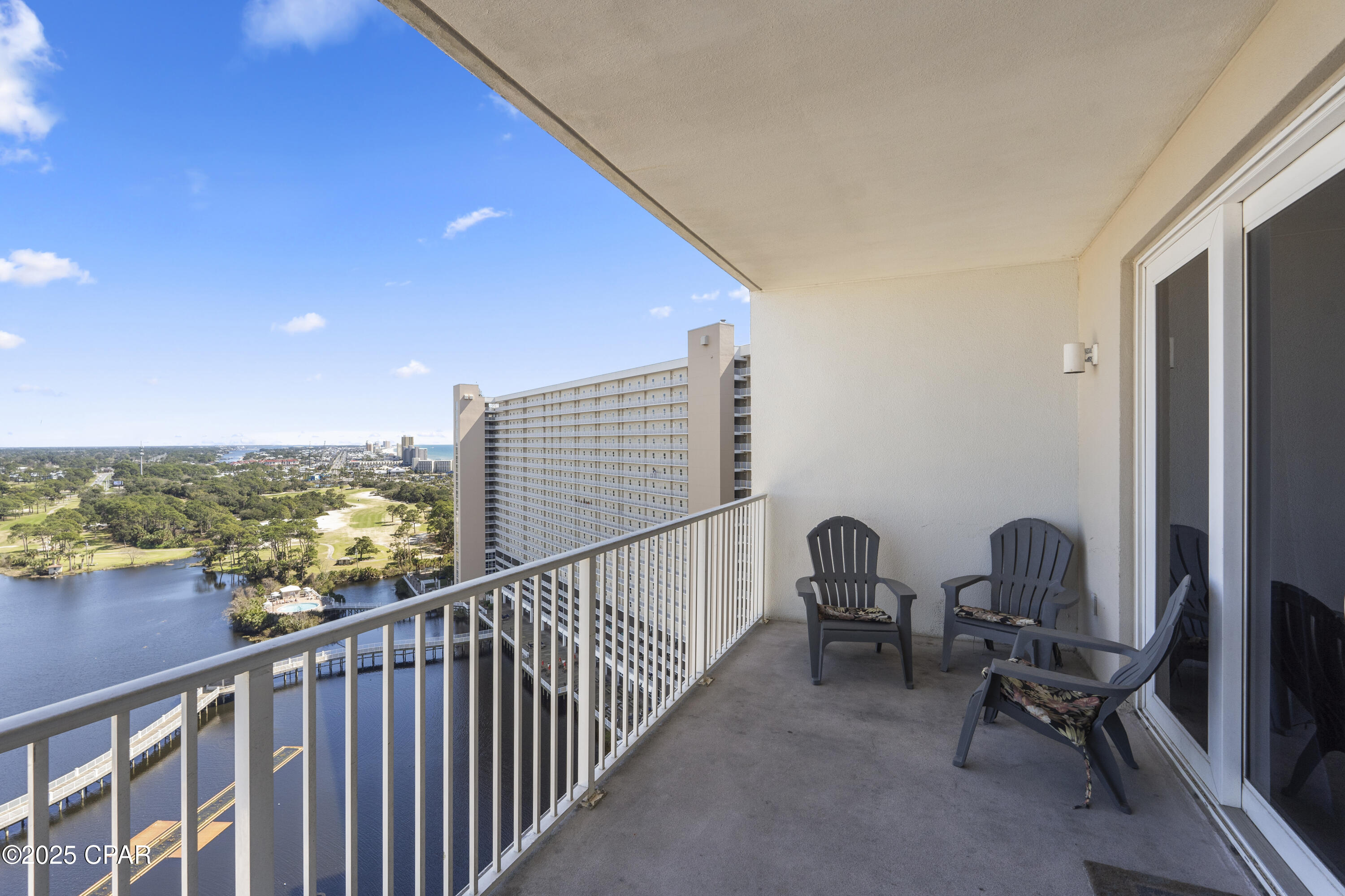 Laketown Wharf - Residential