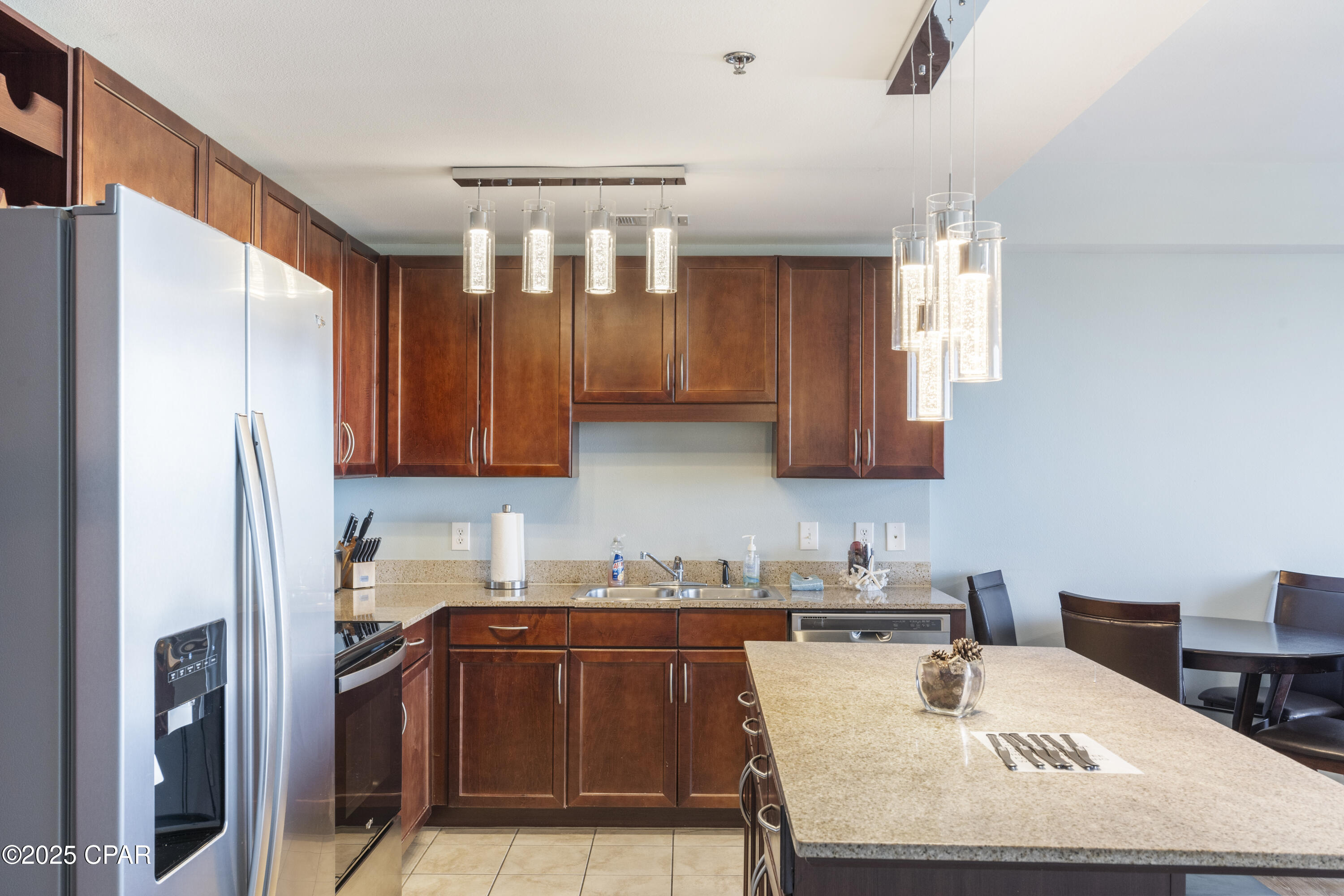 Laketown Wharf - Residential