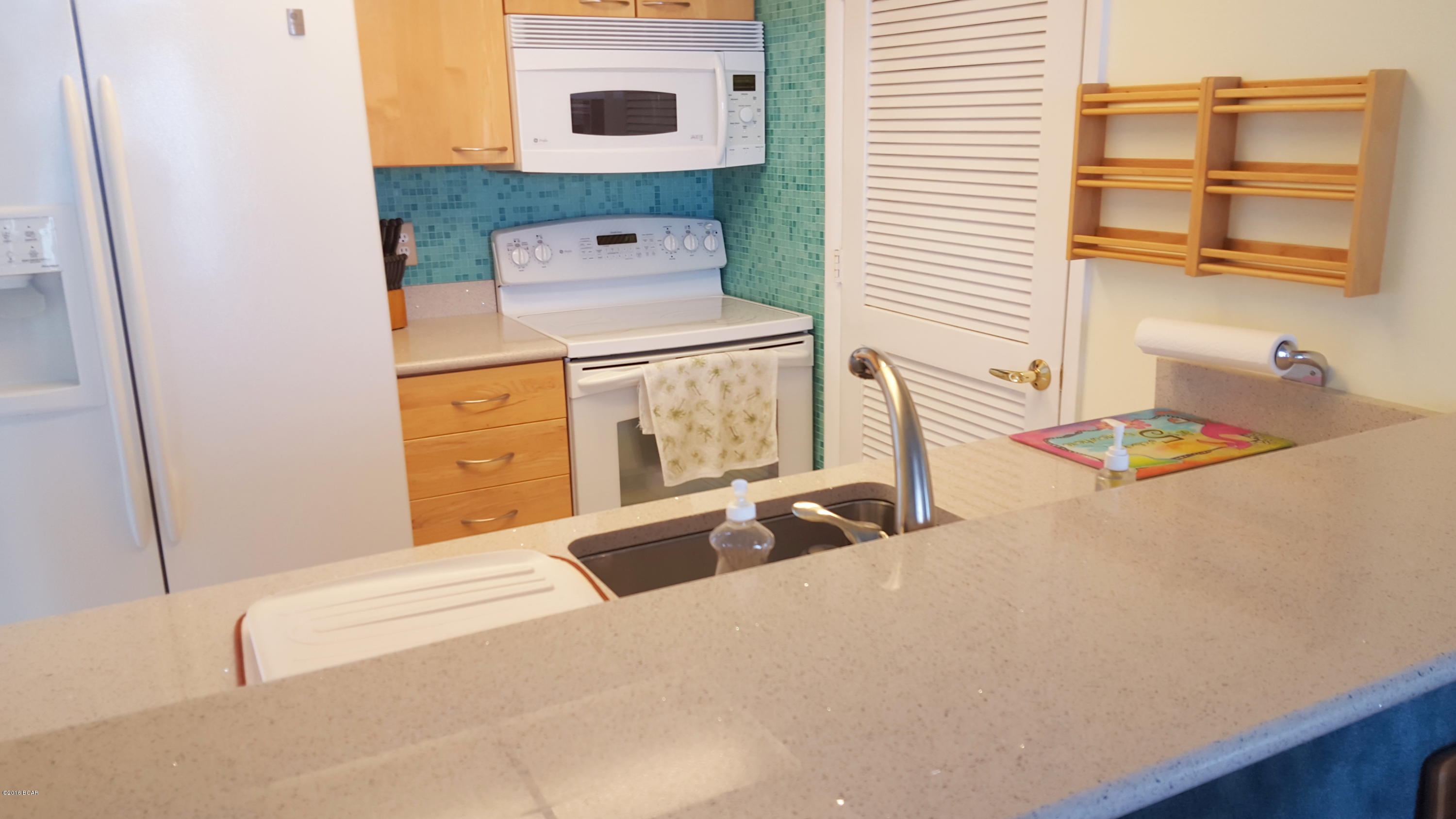 Long Beach Towers III - Residential