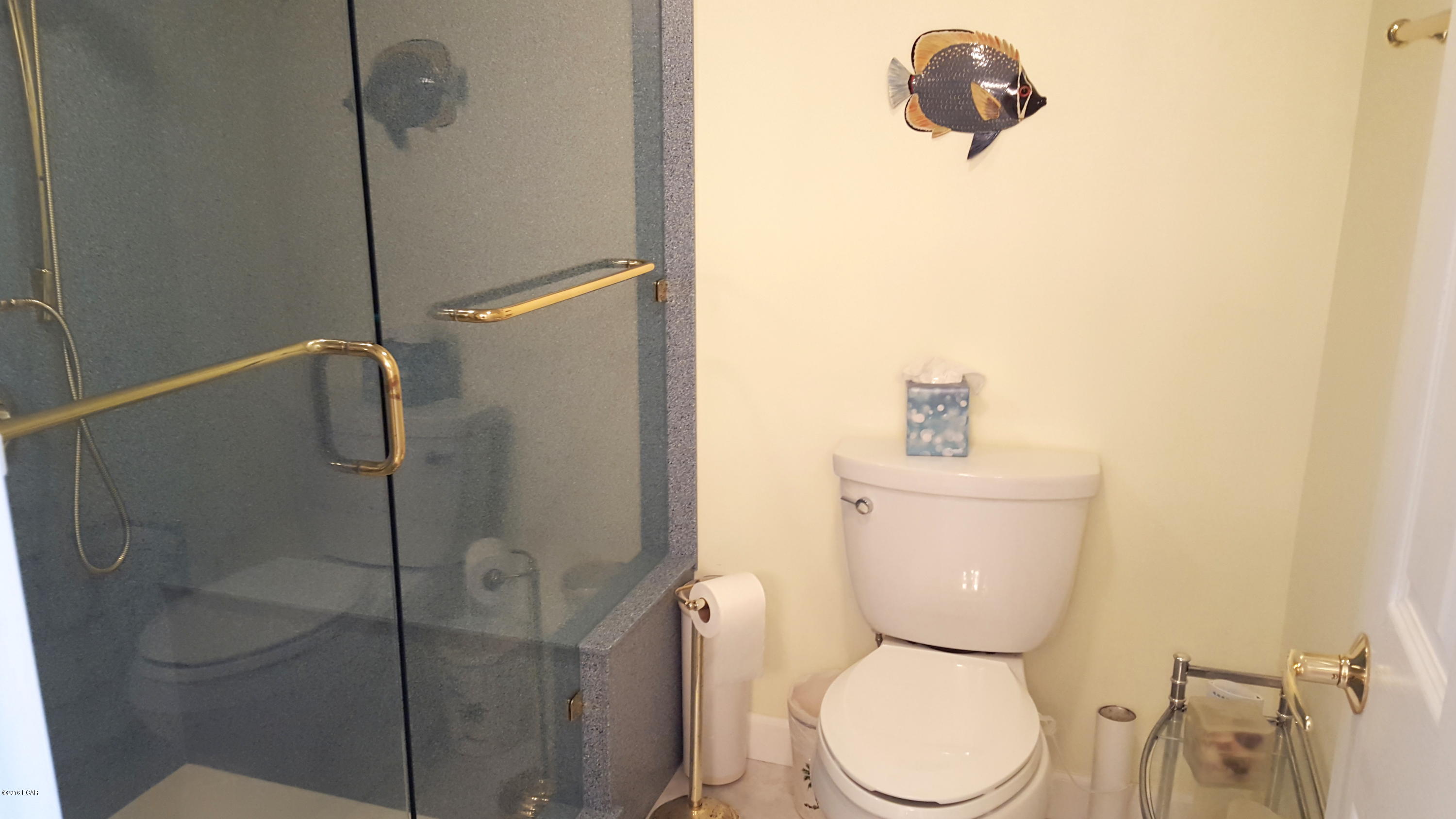 Long Beach Towers III - Residential