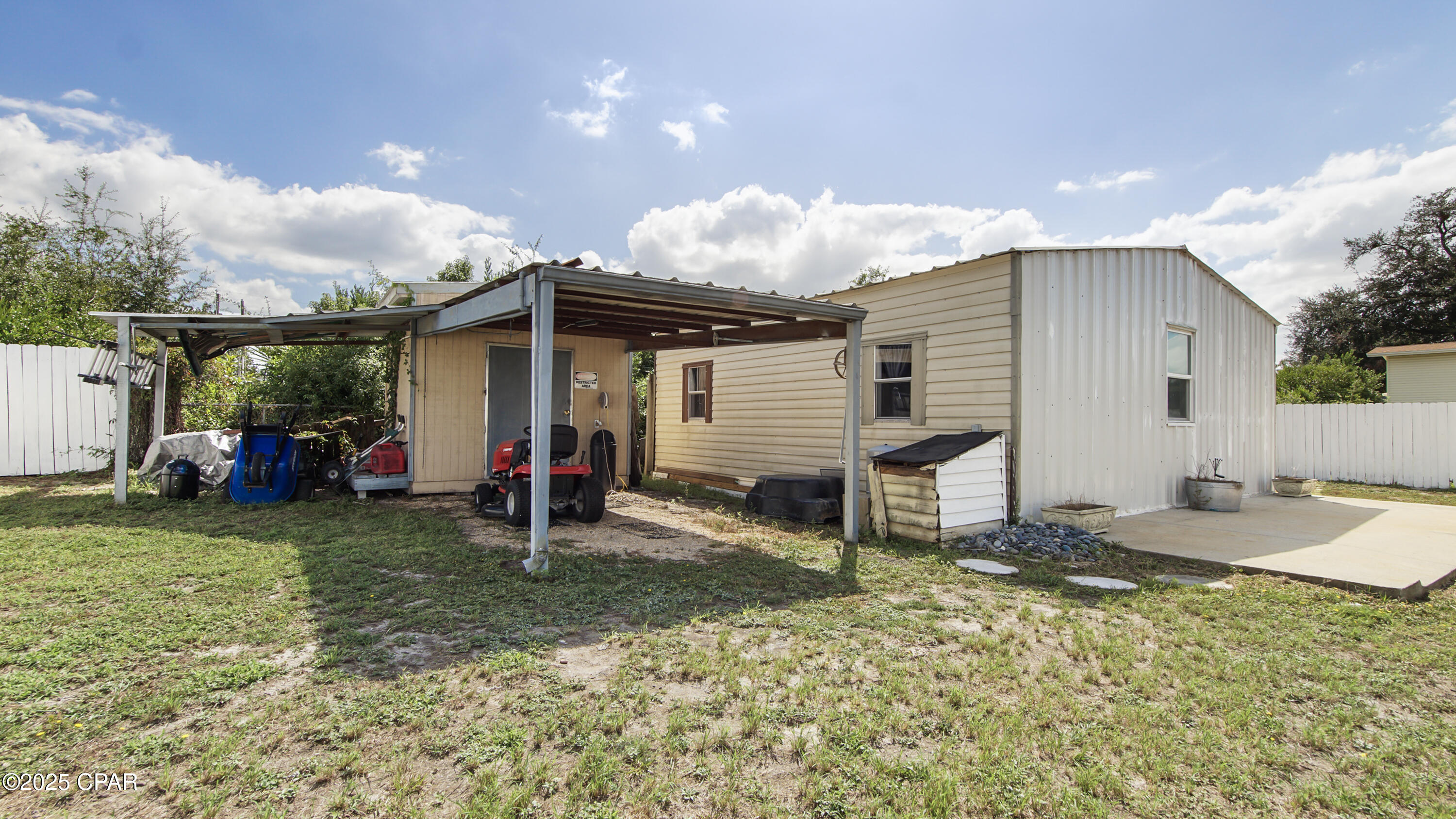 [No Recorded Subdiv] - Residential