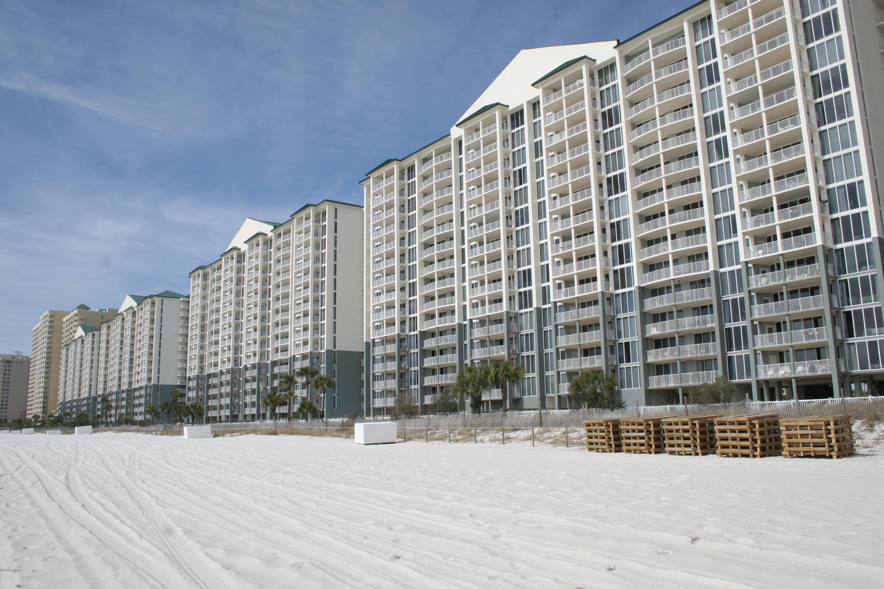 Long Beach Towers I - Residential